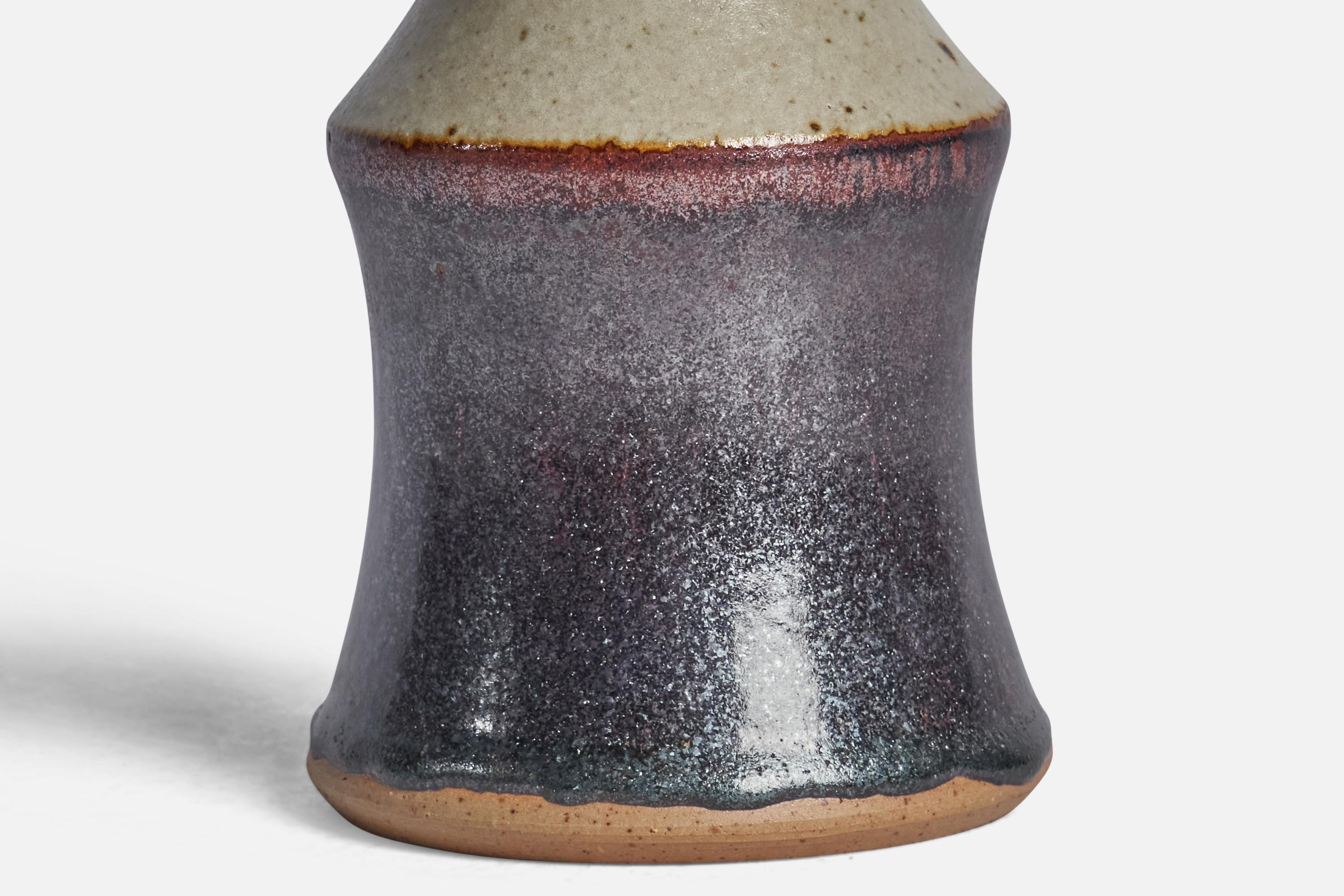 Milieu du XXe siècle John Andersson, vase, grès, Suède, années 1960 en vente