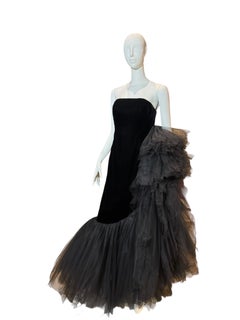 John Anthony Couture 1980er Jahre Schwarzer Samt und Tüll Einzigartiges Gala-Kleid