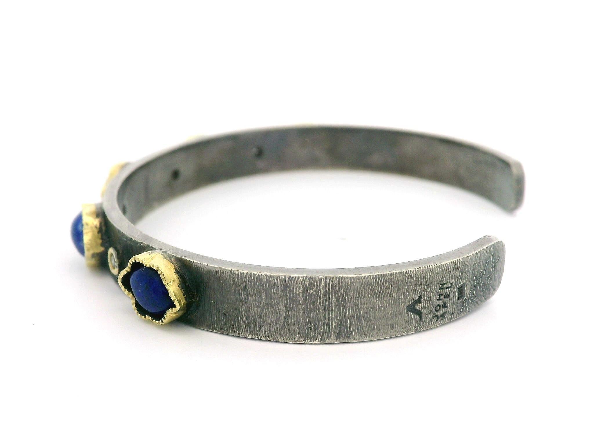John Apel Bracciale Arena aperto in argento e oro 18 ct. con diamanti e lapis, testurizzato In condizioni ottime in vendita a Montclair, NJ
