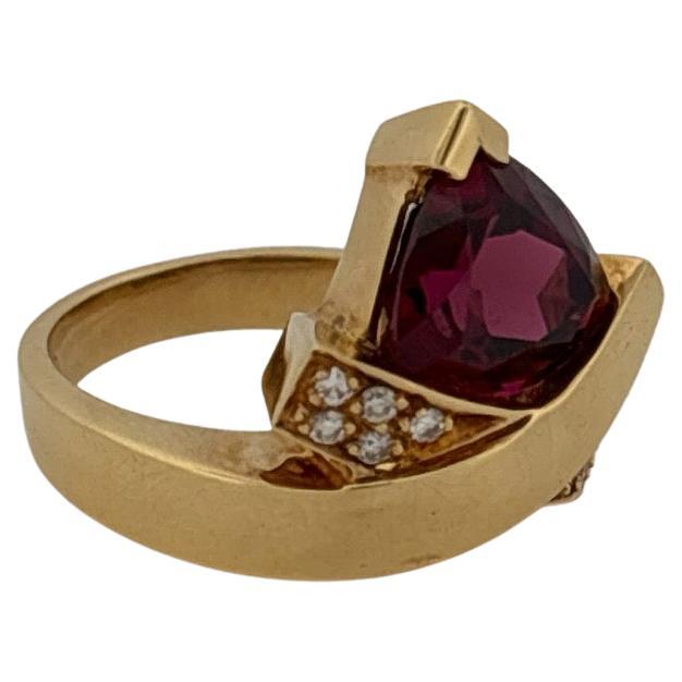 John Atencio 18K Gelbgold 3,40 Karat Trillion Granat 0,22 Karat Diamant Ring im Zustand „Gut“ im Angebot in Sewickley, PA