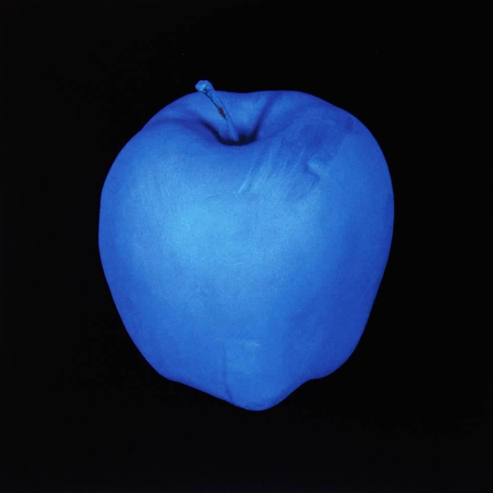 John Baldessari Still-Life Print - Millennium Piece (With Blue Apple)