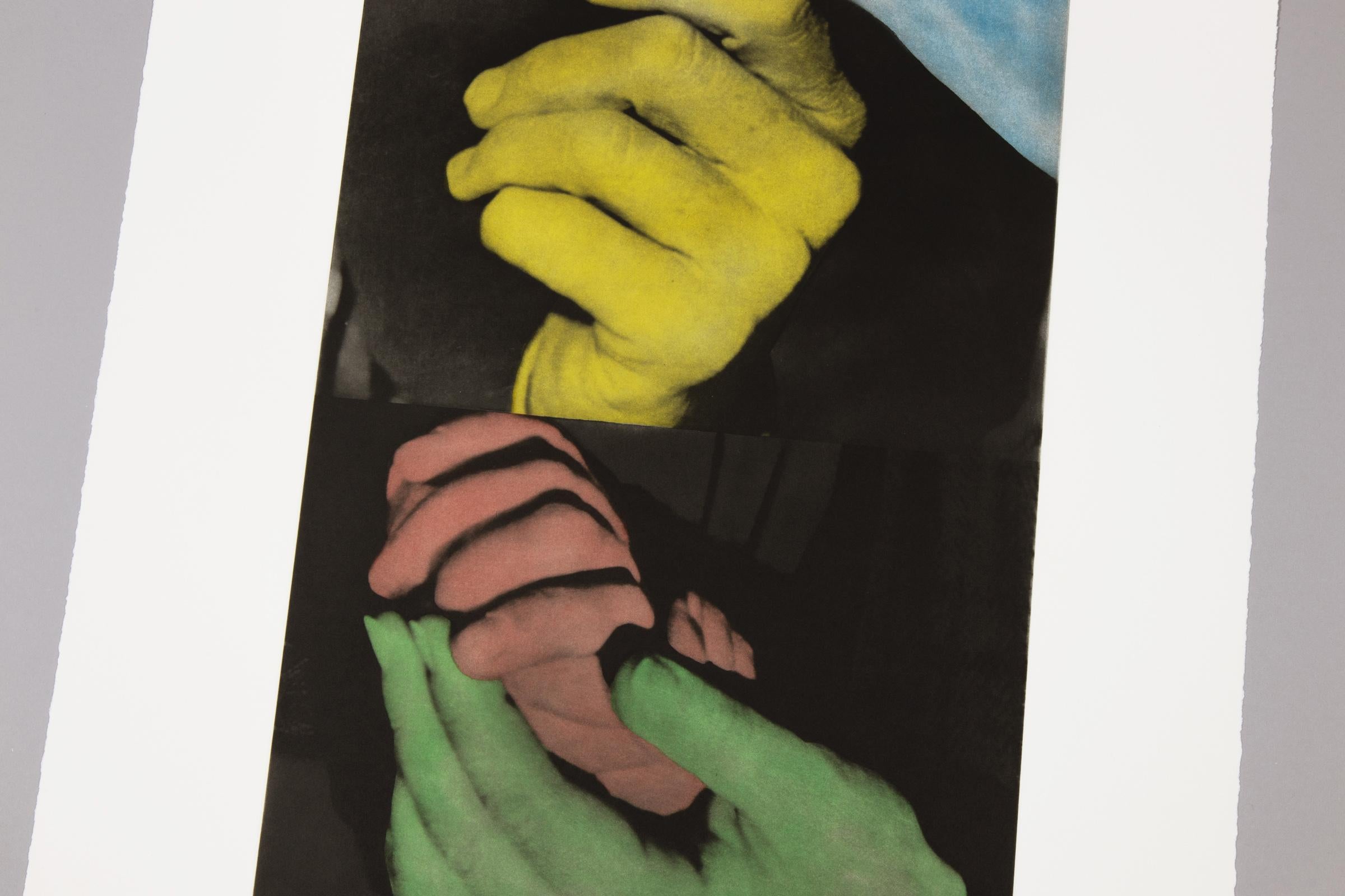 John Baldessari, Hand und Chin (mit verschlungenen Händen) – signierter Druck im Angebot 1