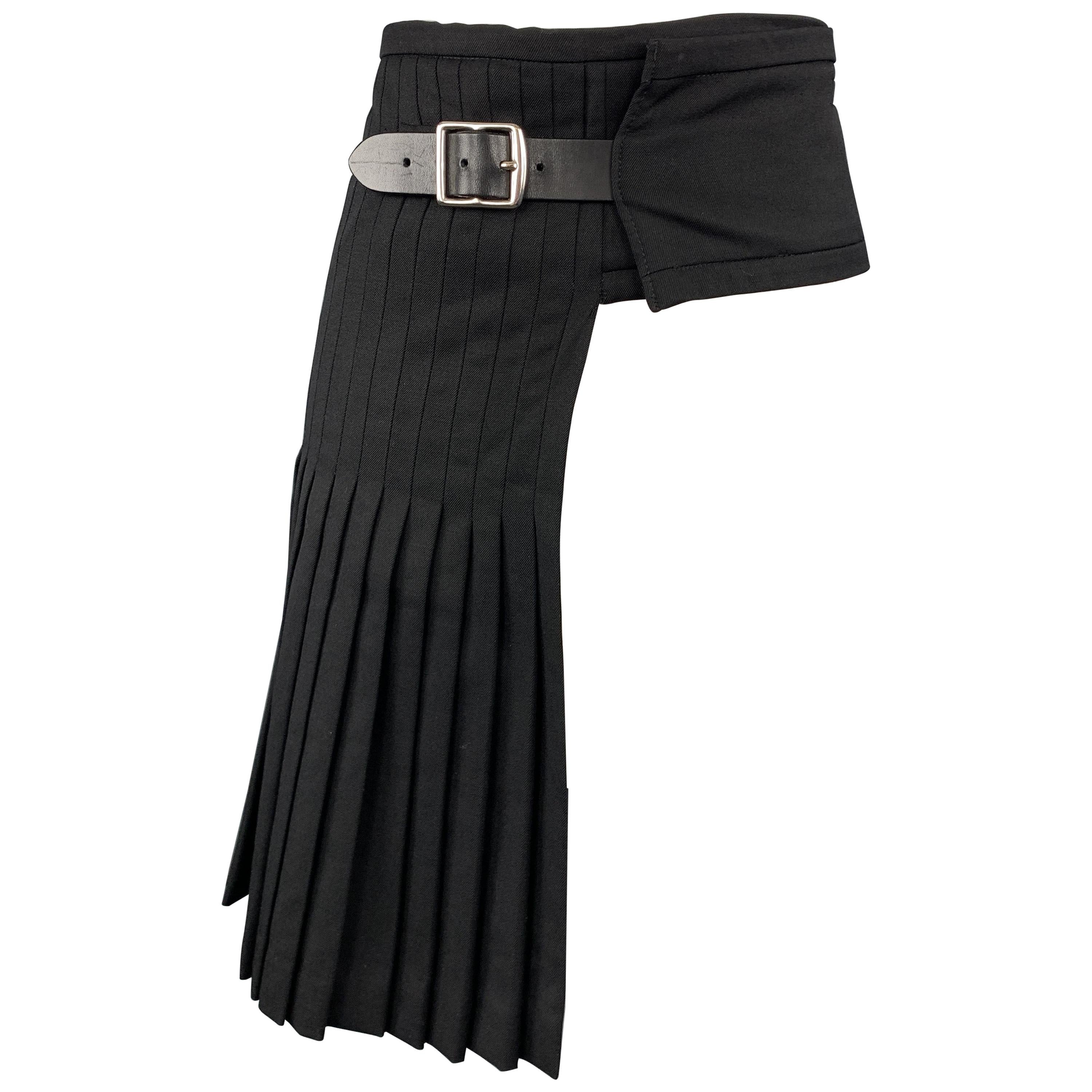 JOHN BARTLETT Size 30 Black Pleated Wool Half Kilt Skirt