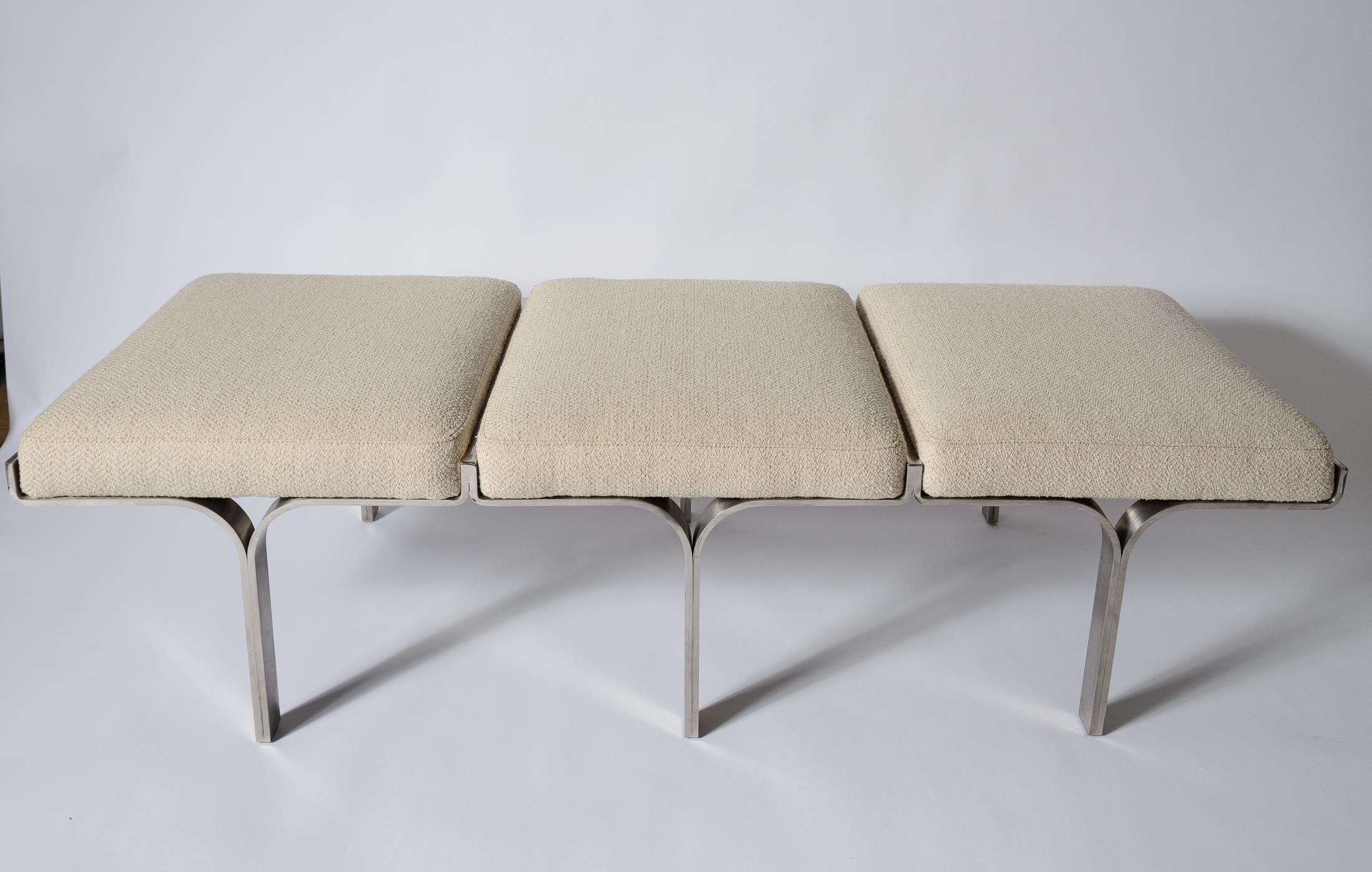 John Behringer Link Bench Model #656
3 seat version with a polished aluminum frame
re-upholstered
manufactured by JG Furniture C 1961
