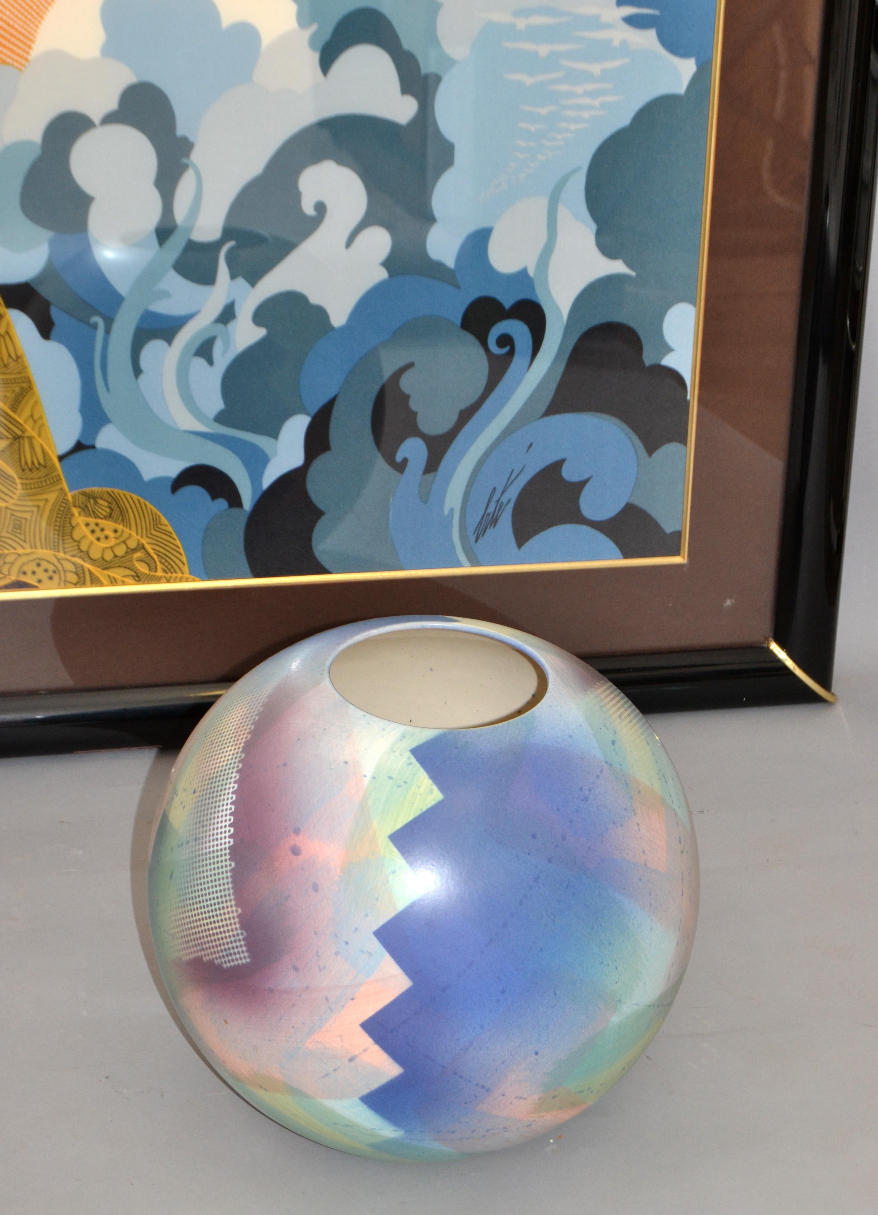 Fin du 20e siècle John Bergen Studio Canada Vase rond en céramique émaillée peint à la main Contemporary 80 en vente