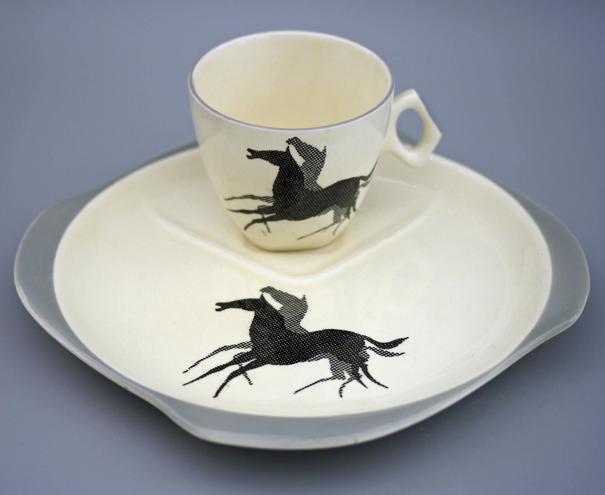 John Beswick Tennis-Set aus Keramik aus der Mitte des Jahrhunderts mit dem Design „Tänzelnde Pferde“ im Angebot 3