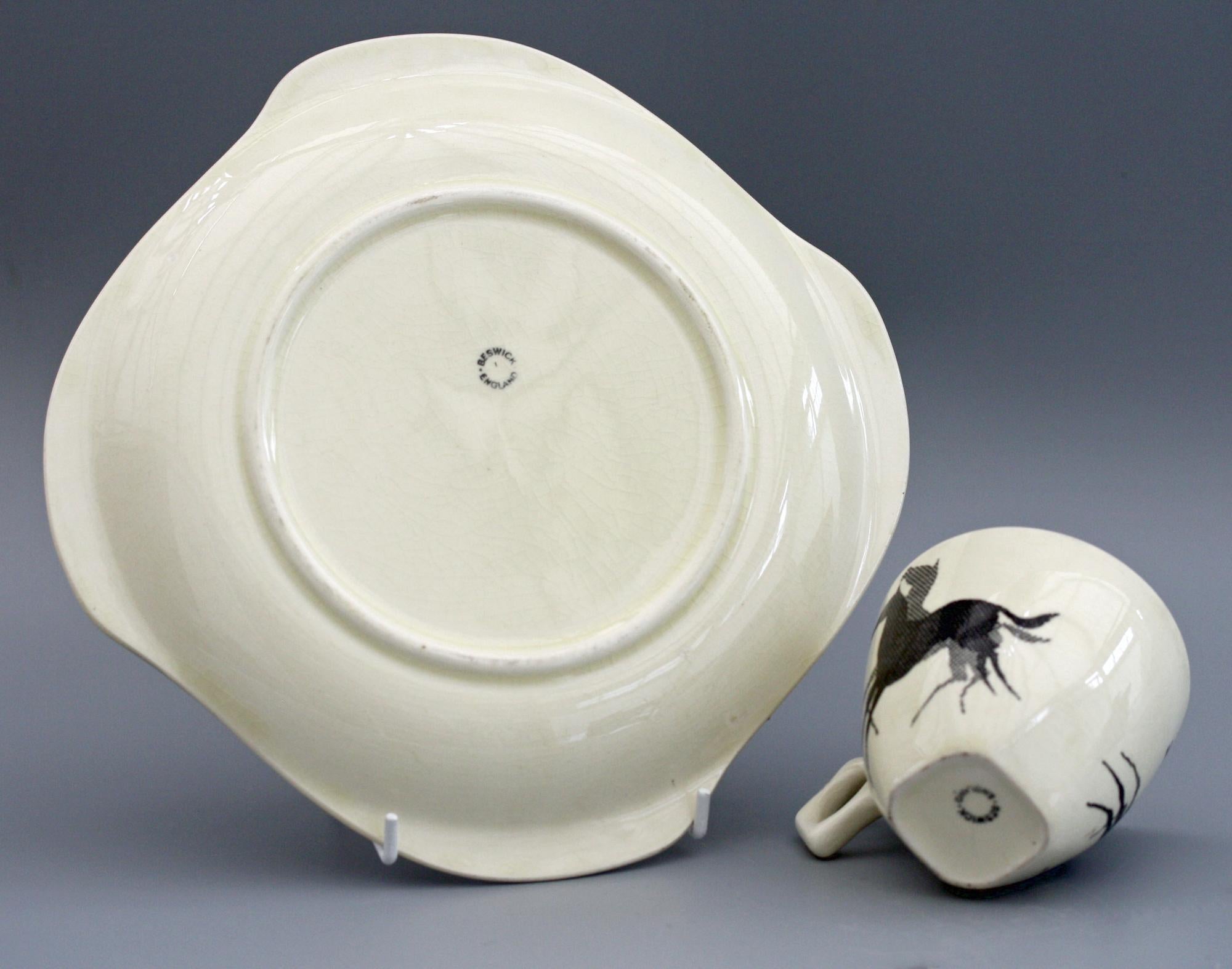 Juego de Tenis de Cerámica John Beswick de Mediados de Siglo con Diseño de Caballos Rampantes Cerámico en venta