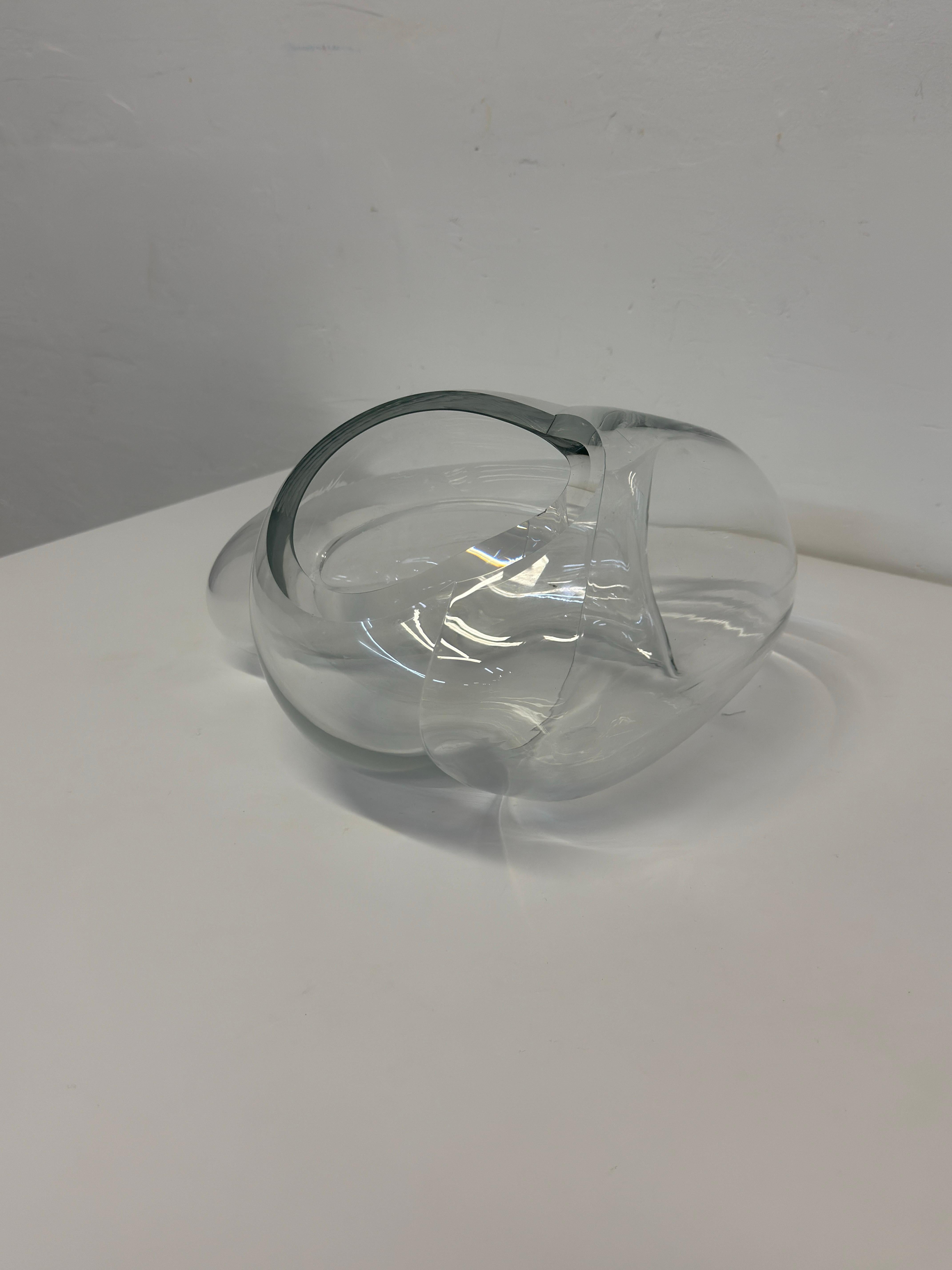 Scultura in vetro soffiato amorfo fatta a mano di John Bingham in vendita 4