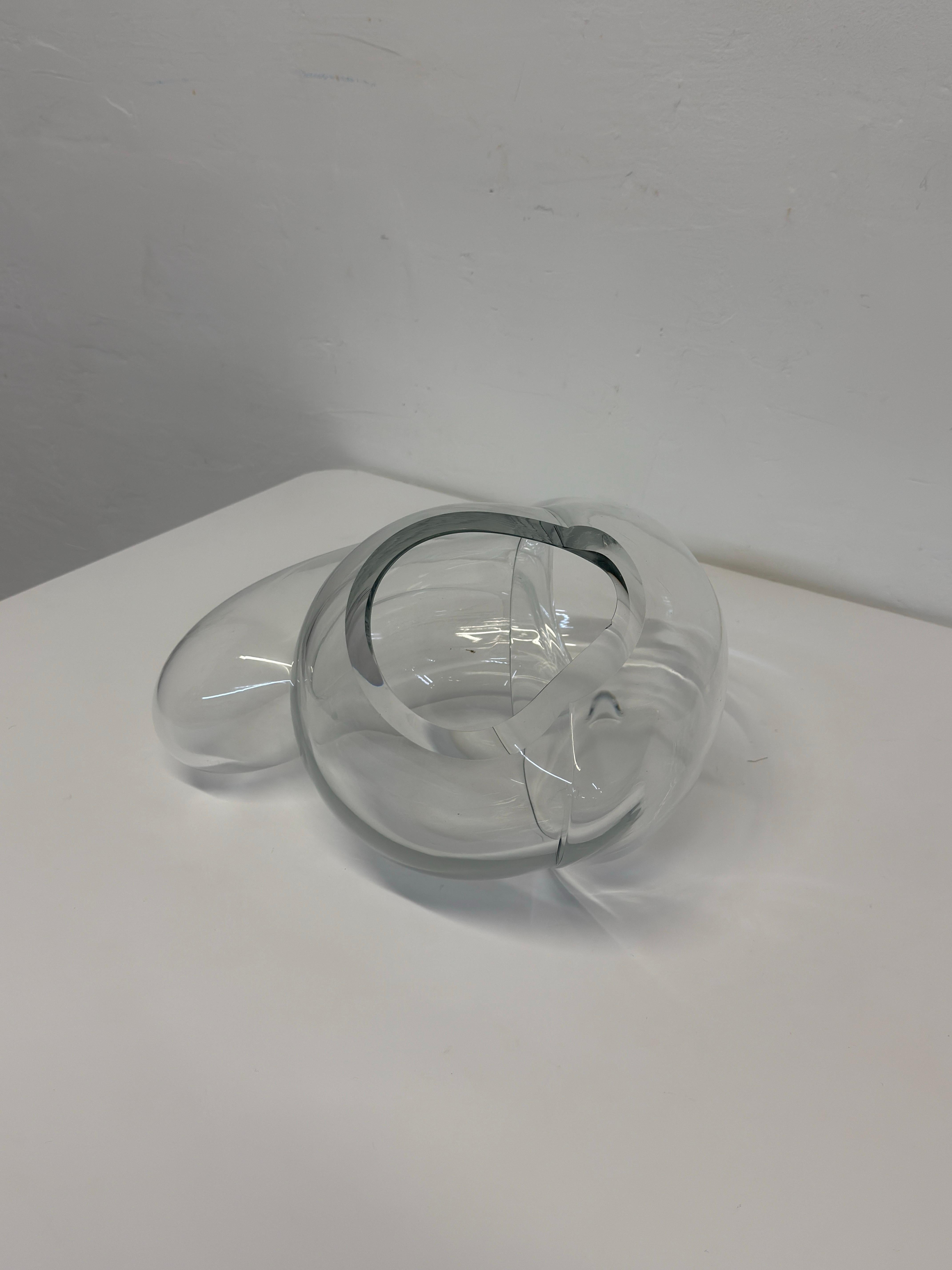 XX secolo Scultura in vetro soffiato amorfo fatta a mano di John Bingham in vendita