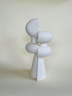 "Cheek to Cheek 2" Sculpture en céramique abstraite en grès blanc