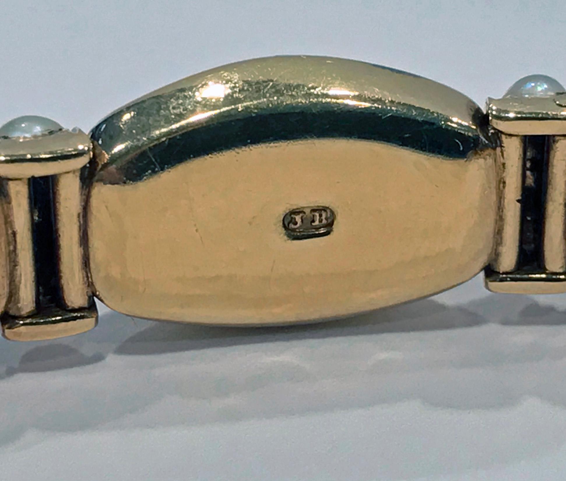 John Brogden Gold Carbuncle and Pearl Bracelet, circa 1855 In Good Condition In Toronto, ON