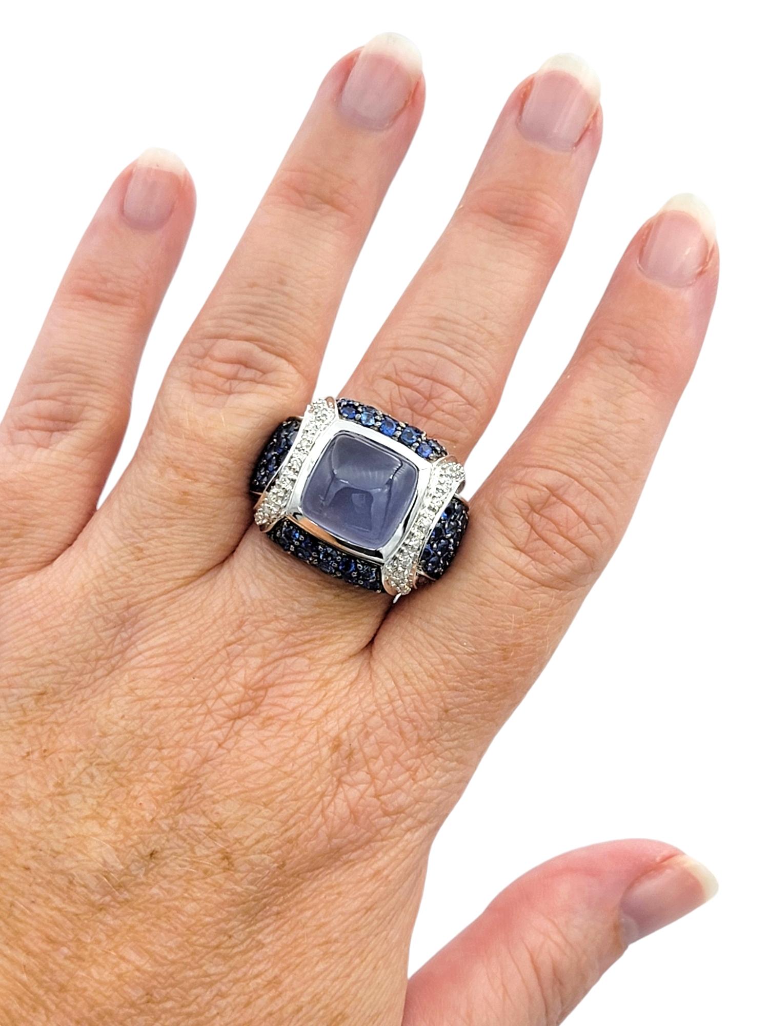 John C. Rinker Chalcedony, Diamond and Sapphire Cocktail Ring in 14 Karat Gold For Sale 1