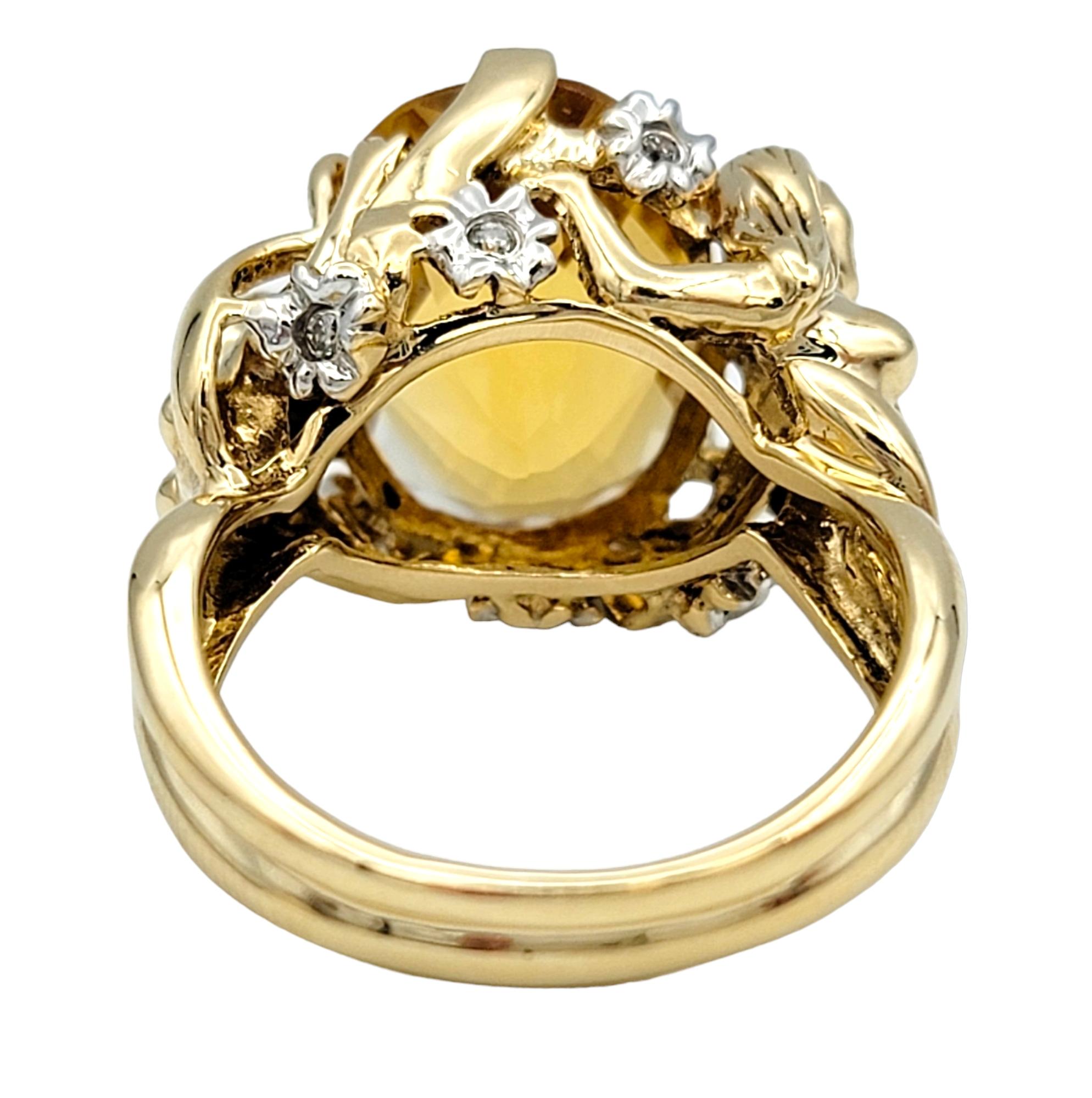 John C. Rinker Oval Citrine Cocktail Ring with Two Lady Carving in 14 Karat Gold In Good Condition For Sale In Scottsdale, AZ