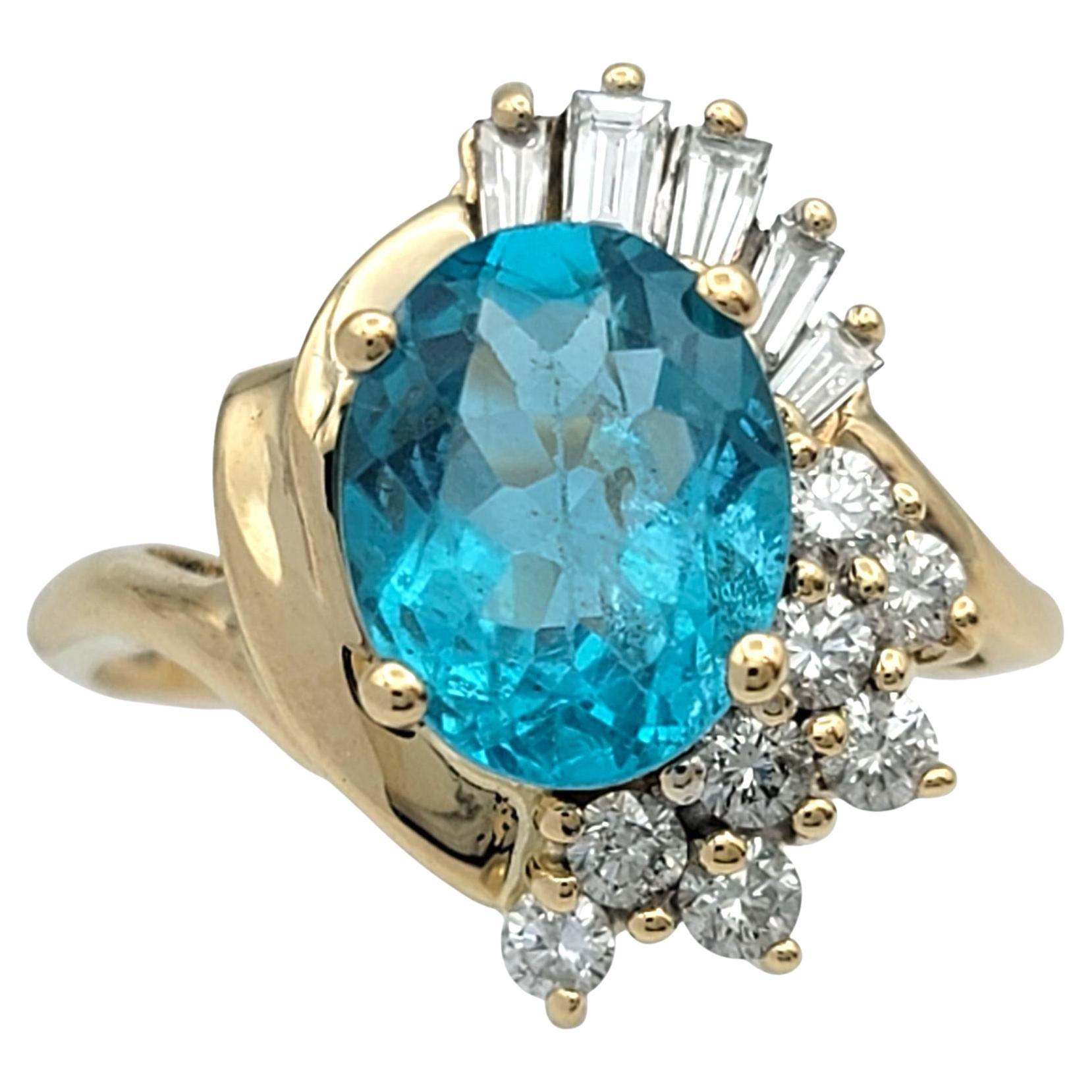 John C.C. Cinker Bague cocktail en or jaune 14 carats avec apatite et diamant de taille ovale en vente