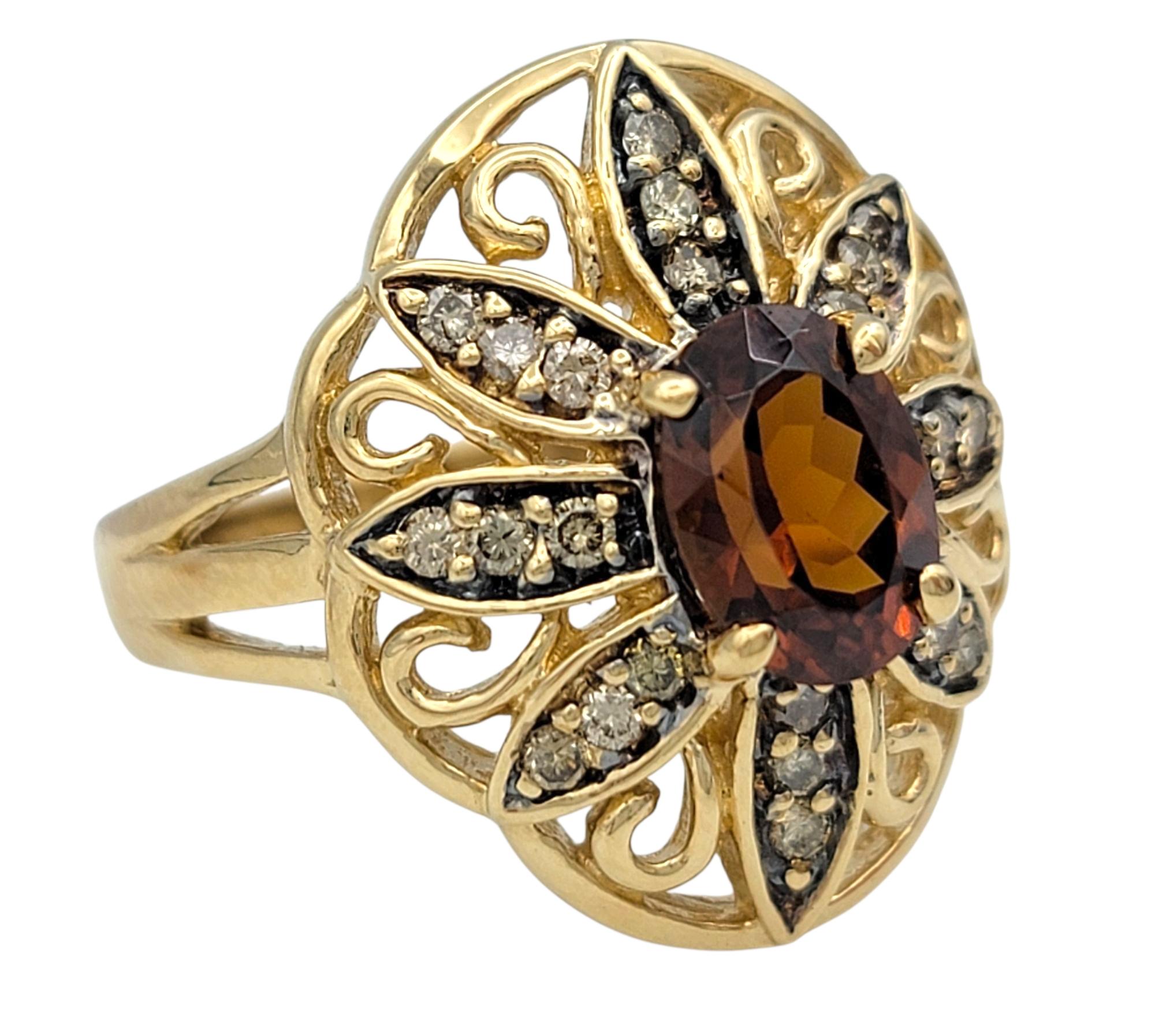 John C. Rinker Red Zircon and Brown Diamond Flower Cocktail Ring 14 Karat Gold (Ovalschliff) im Angebot