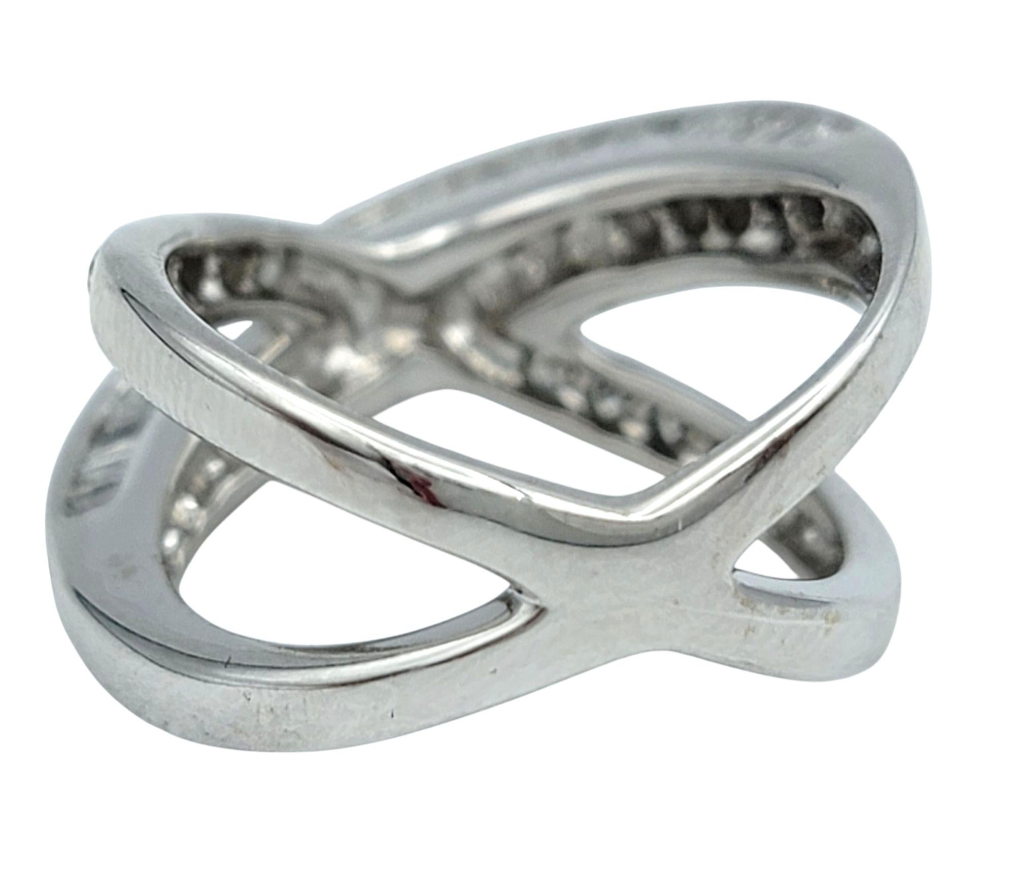 John C. Rinker Round and Baguette Diamond Criss Cross Band Ring in 18 Karat Gold For Sale 2