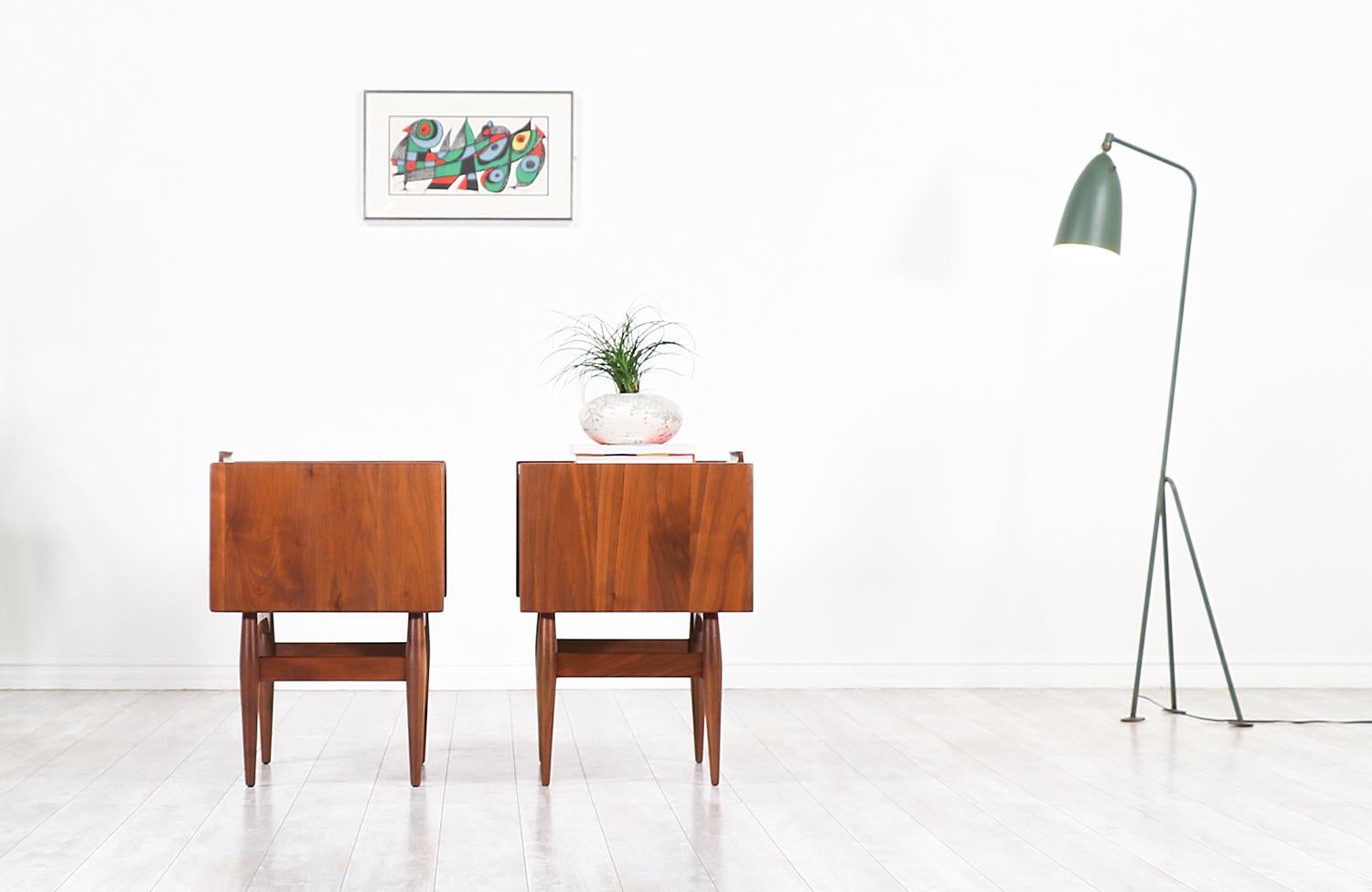 Mid-20th Century John Caldwell Walnut Nightstands for Brown & Saltman