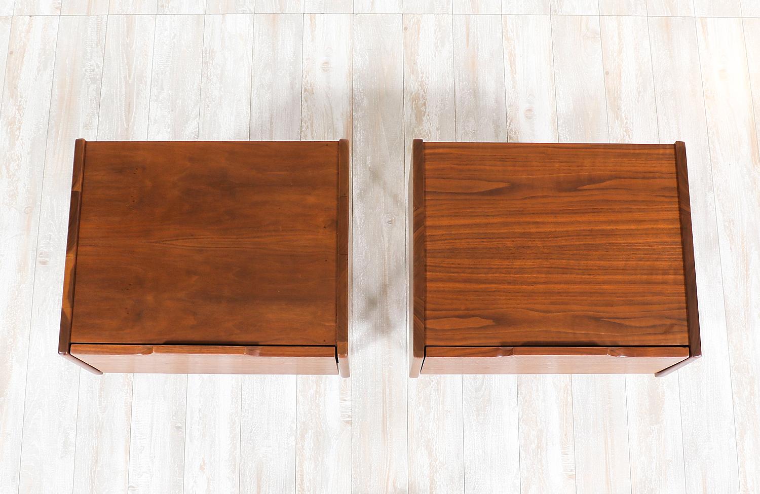 Wood John Caldwell Walnut Nightstands for Brown & Saltman