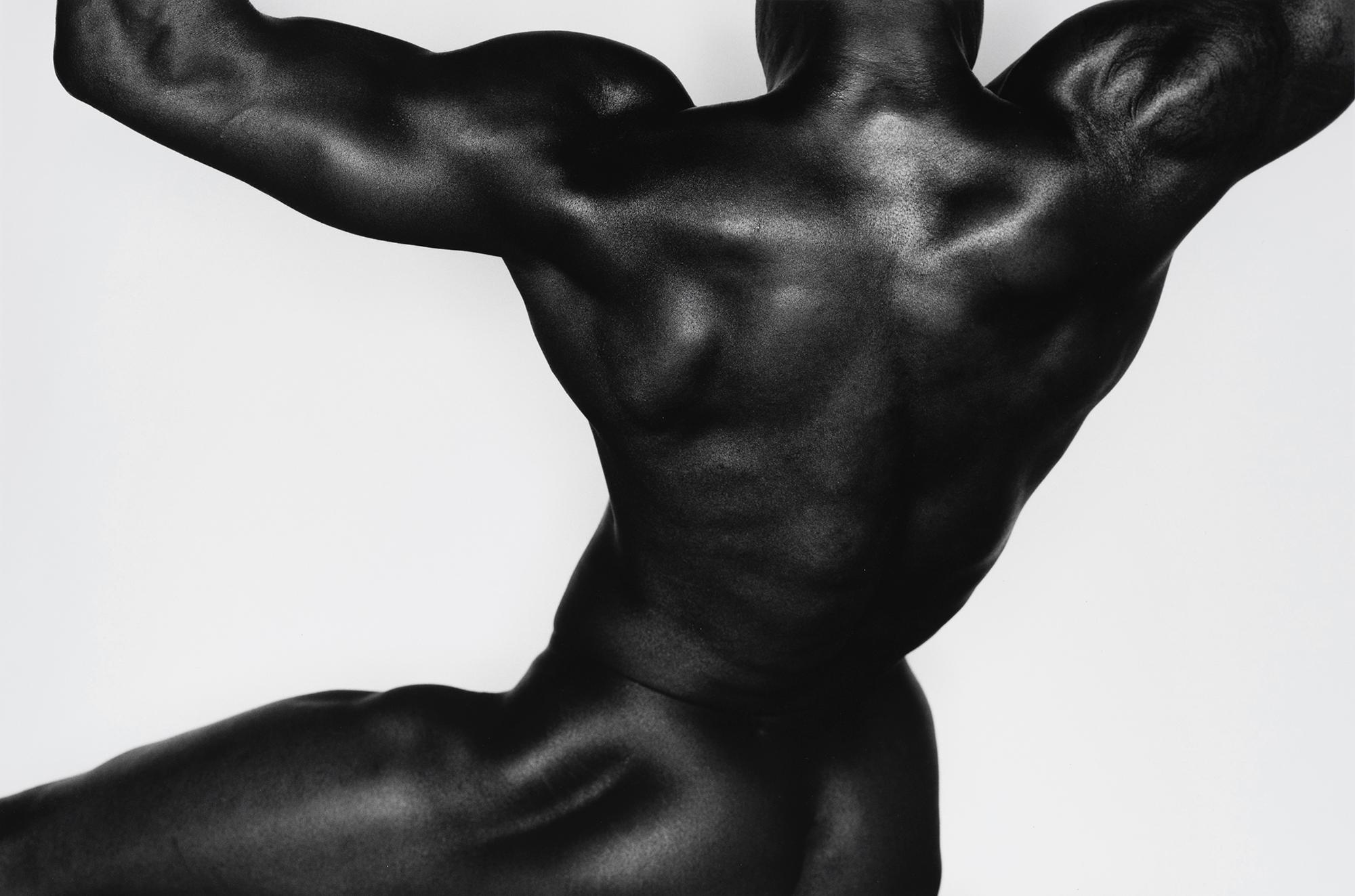Untitled 20259 - silver gelatin print - male bodybuilder figure