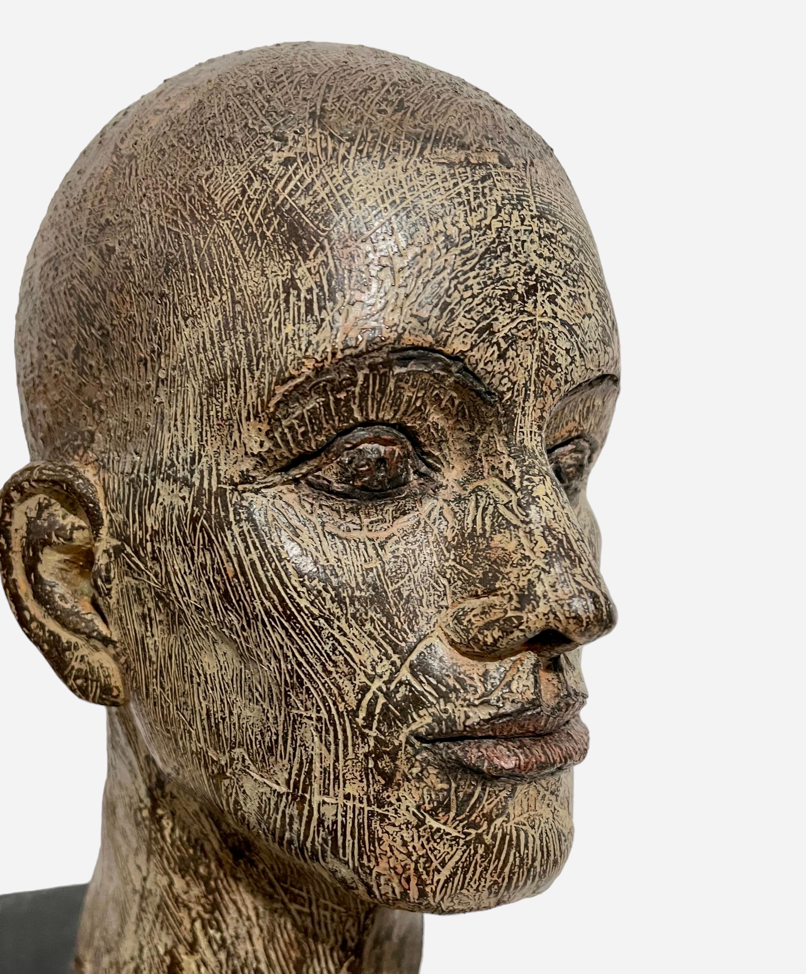 Rara scultura di testa in bronzo fuso e dipinto dello scultore realista britannico John Davies in vendita 6