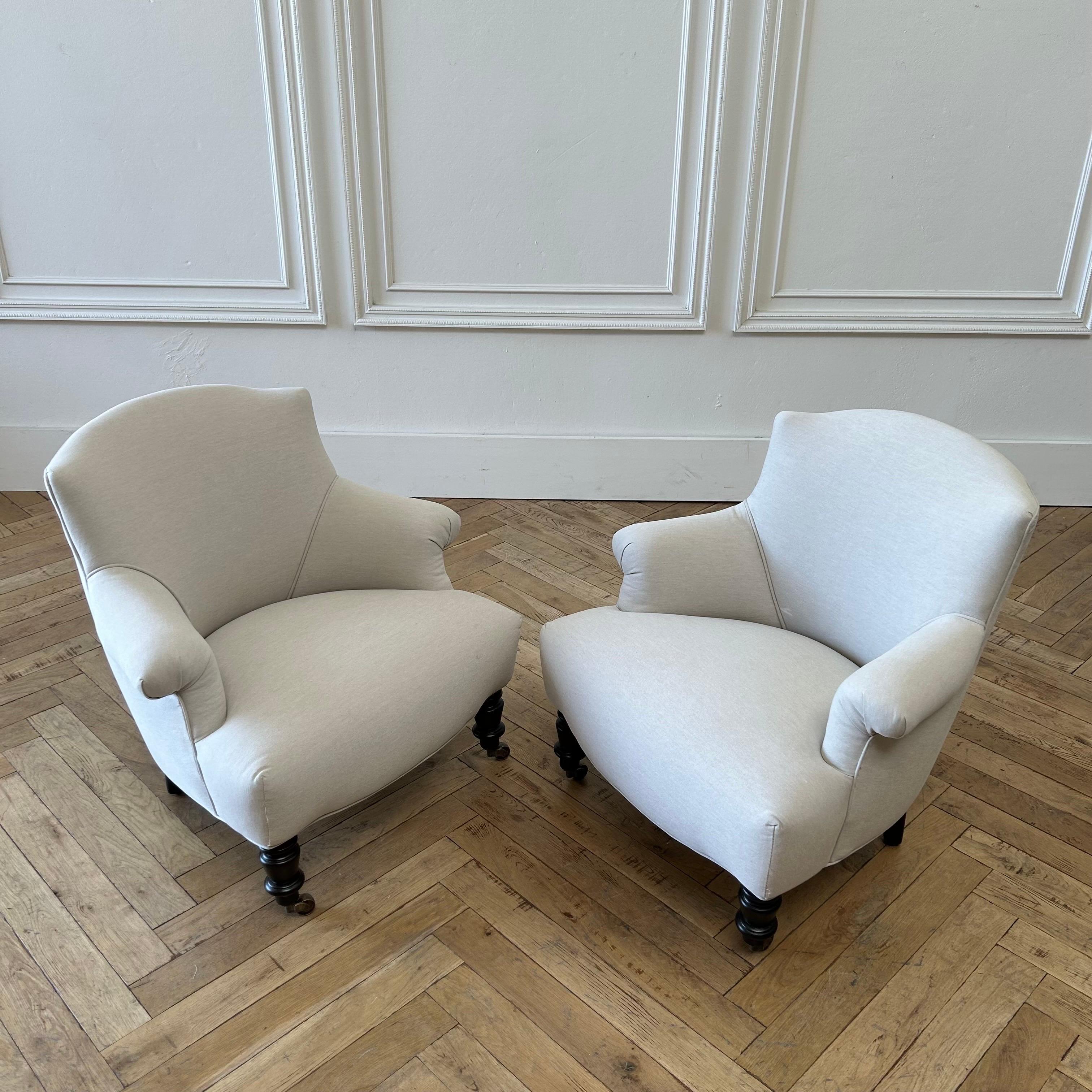 John Derian Baronet Chair in Natural Linen Upholstery at 1stDibs