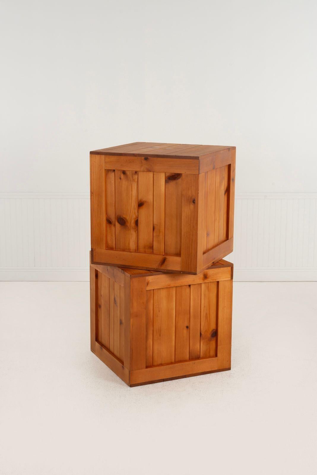Tables en caisse de John Dickinson provenant de la Firehouse, San Francisco, 1970 en vente 3