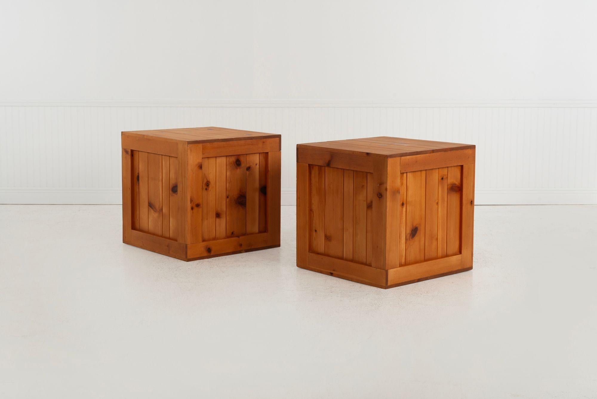 Fin du 20e siècle Tables en caisse de John Dickinson provenant de la Firehouse, San Francisco, 1970 en vente