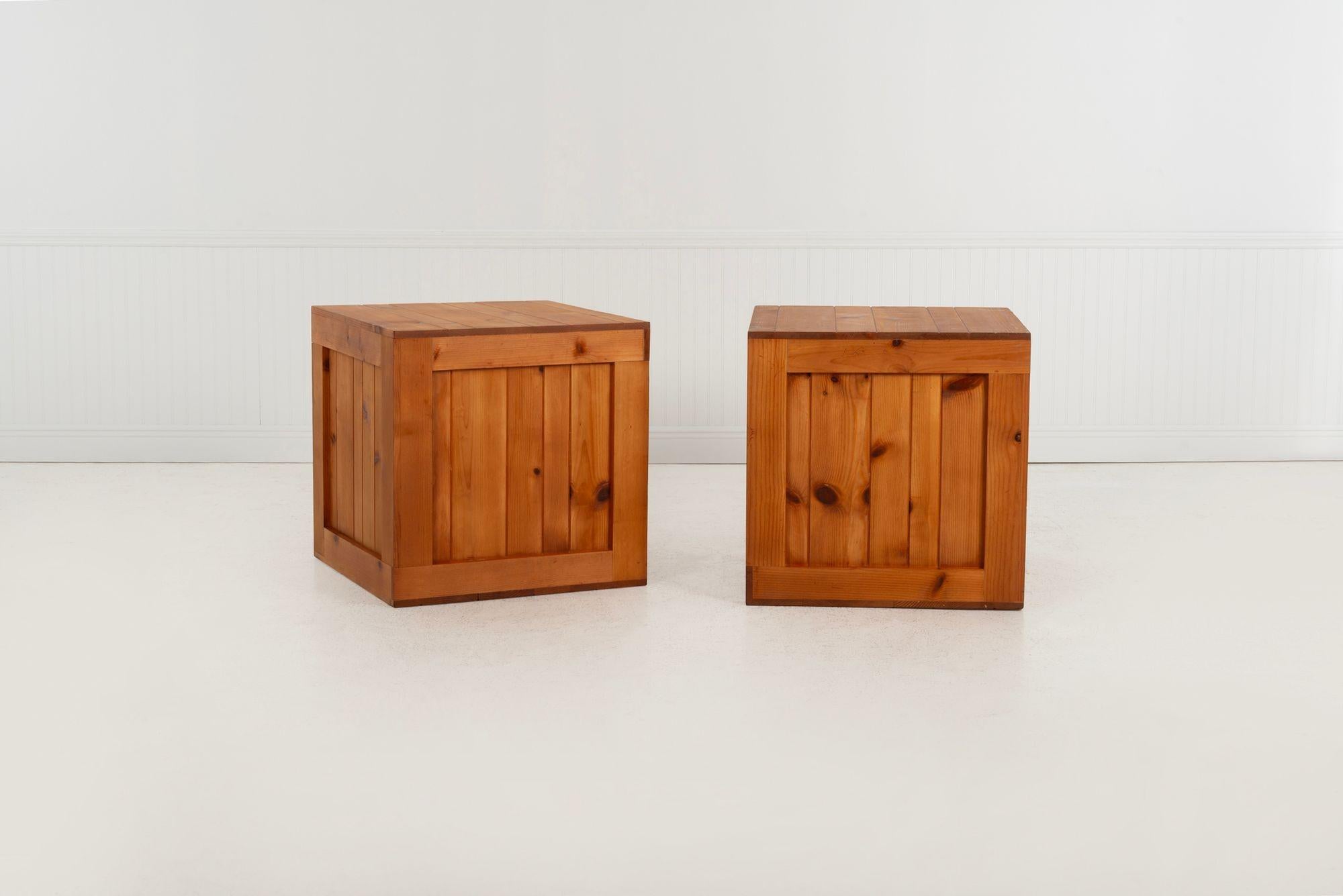 Tables en caisse de John Dickinson provenant de la Firehouse, San Francisco, 1970 en vente 1