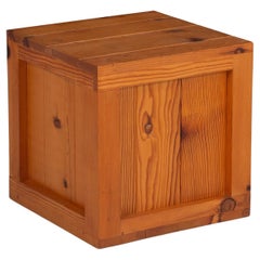 John Dickinson Packing Case Table in Pine for Lawrence Maloney the Firehouse, 19