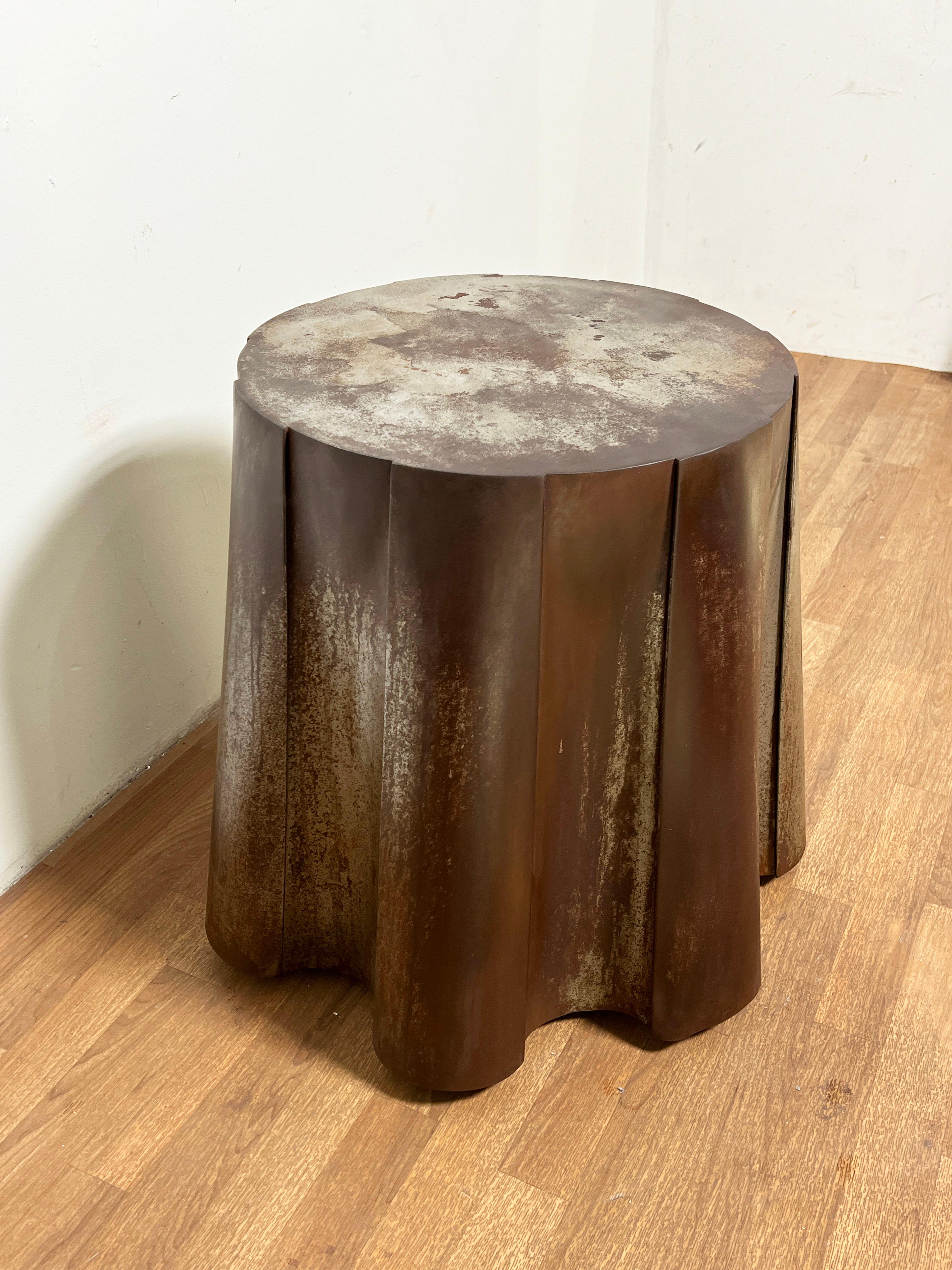 Drapierter Tisch im John Dickinson-Stil aus verzinktem Stahl, ca. 1980er Jahre im Zustand „Gut“ in Peabody, MA