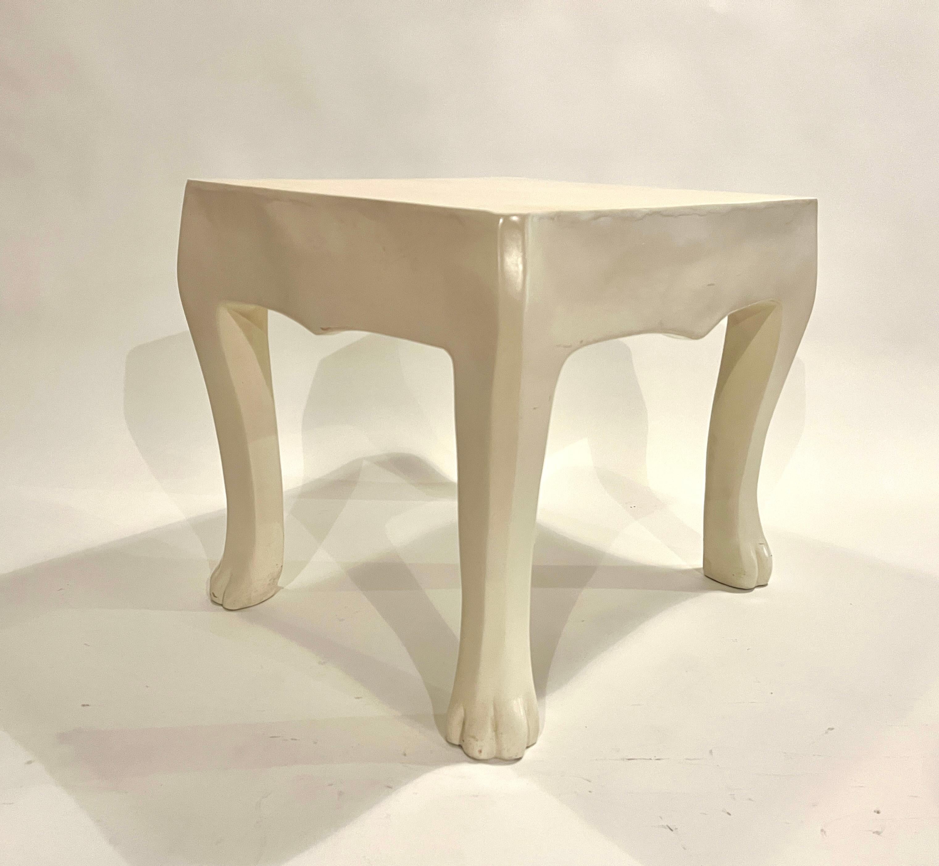 John Dickinson Style Side Table In Good Condition For Sale In Chicago, IL