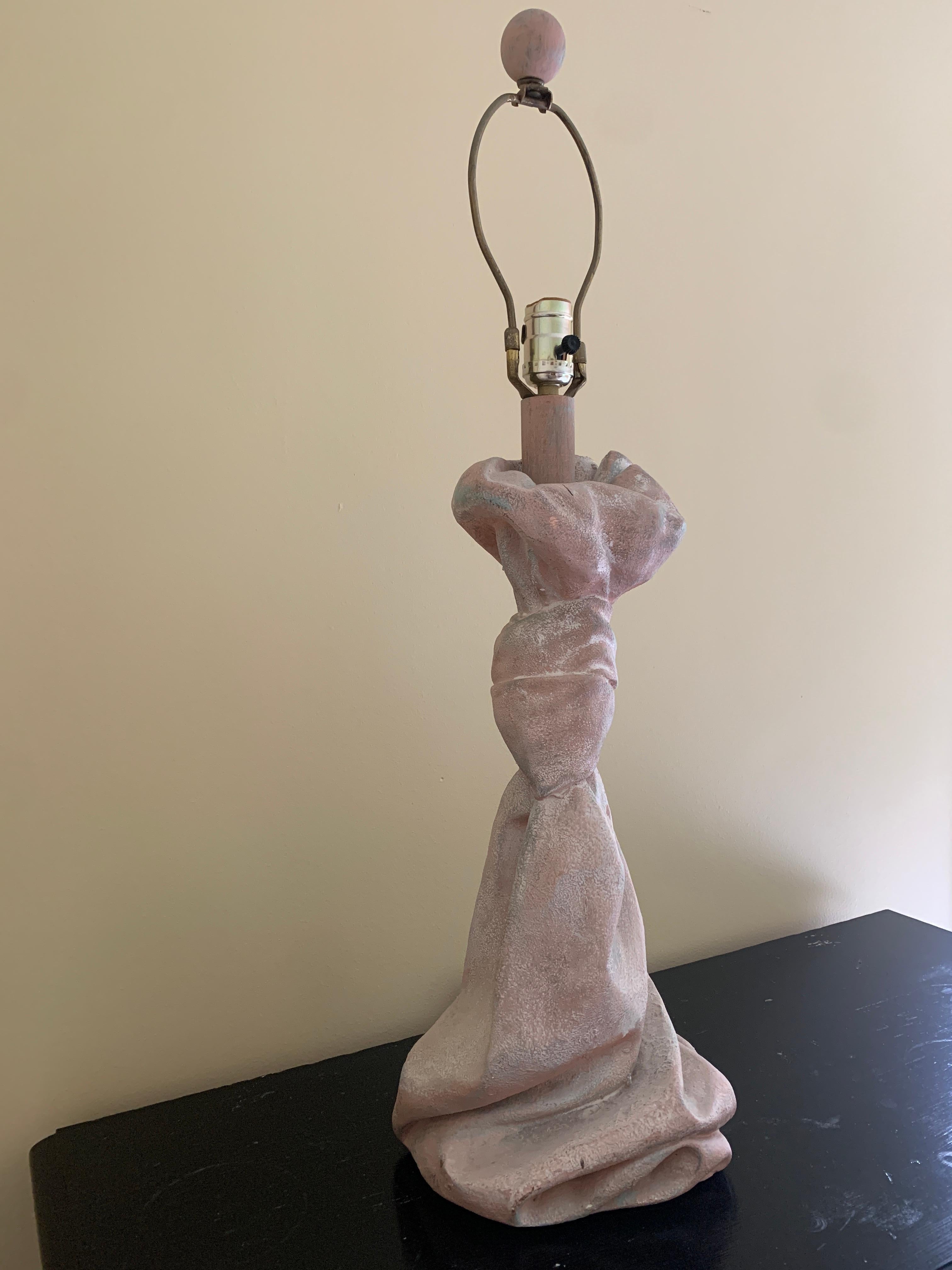 American John Dickinson Style Trompe l'Oeil Knotted Draped Plaster Table Lamp For Sale