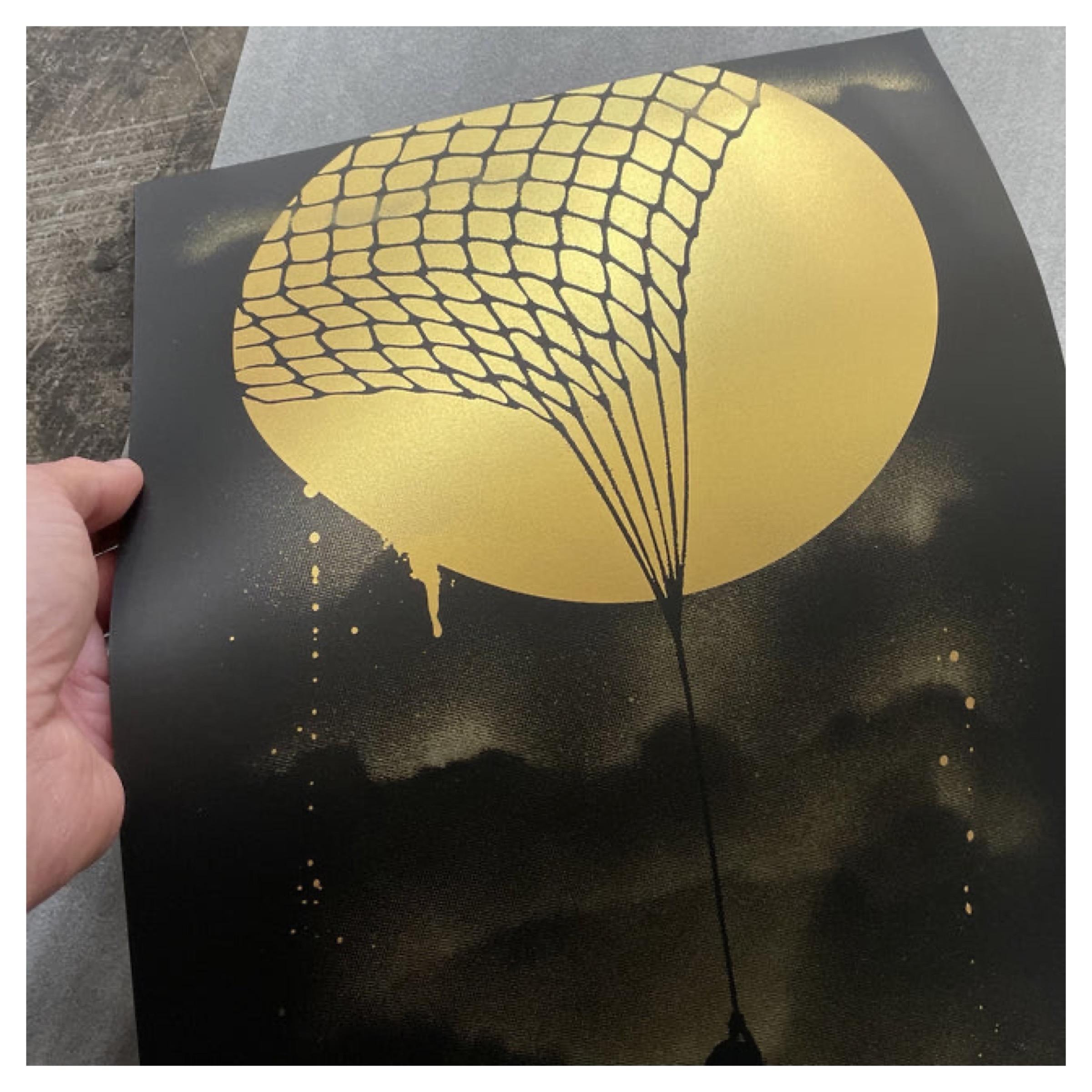 - 3 color hand-pulled screen print (the black is printed allowing the specialty paper to show through as the moon/clouds are made up of 2 halftone metallic gold inks)

- on GF Smith 'Peregrina Majestic' - (Gold Fever) - 290gsm

- this stock has a