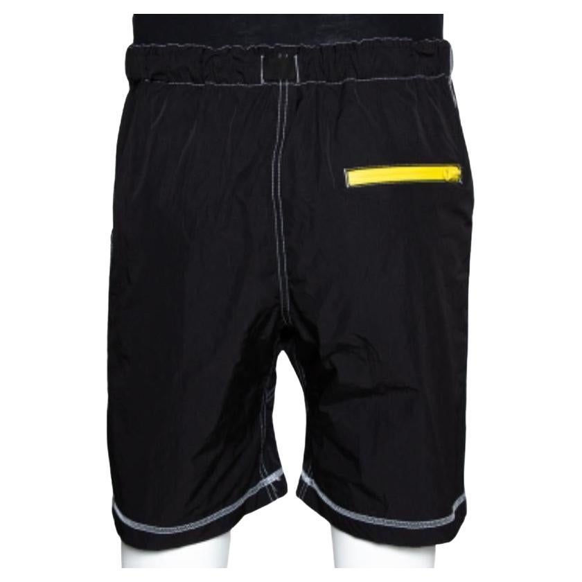 John Elliott Black High Shrunk Nylon Mountain Shorts S in vendita