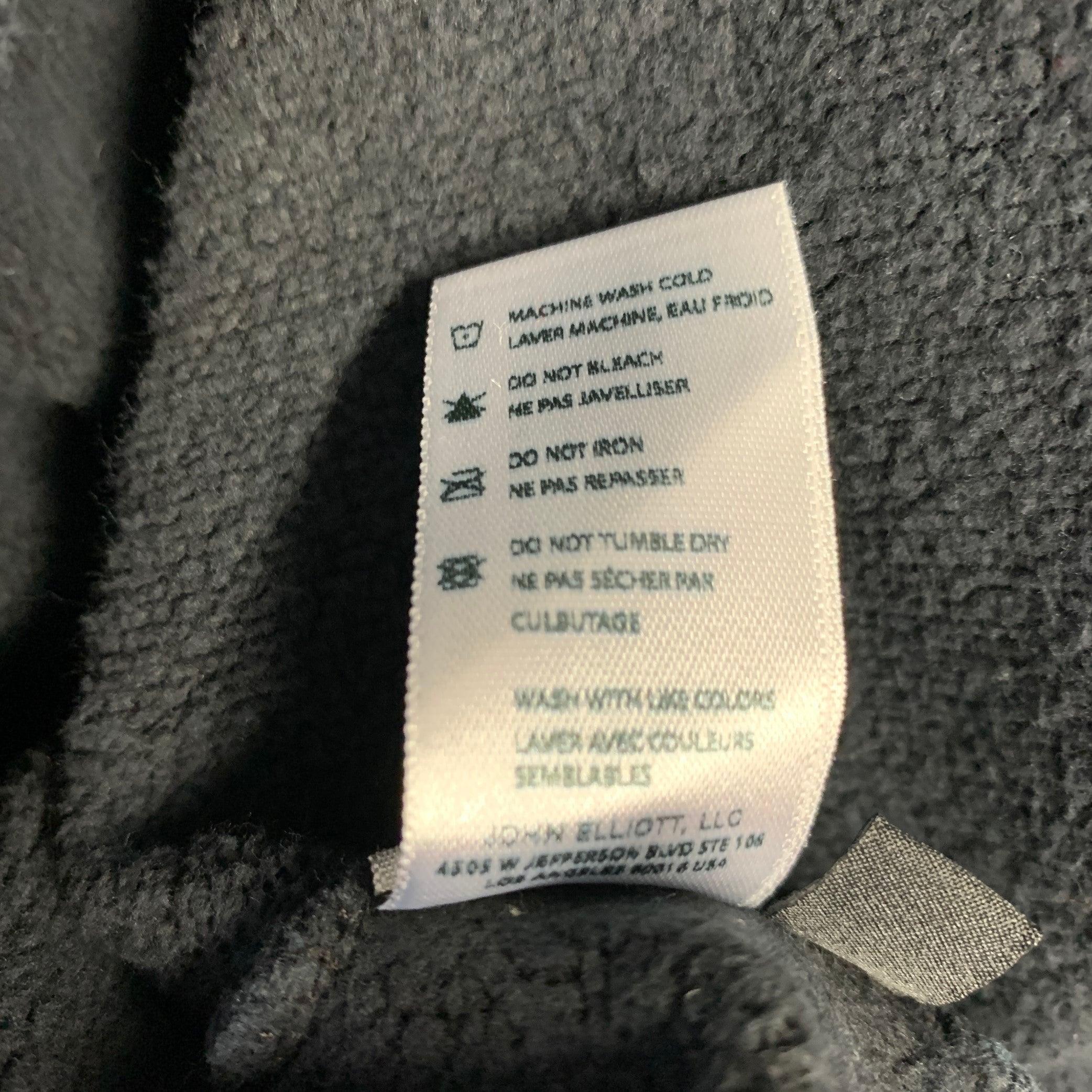 JOHN ELLIOTT FW18 Size XL Black Cotton Crew Neck Sweatshirt For Sale 2