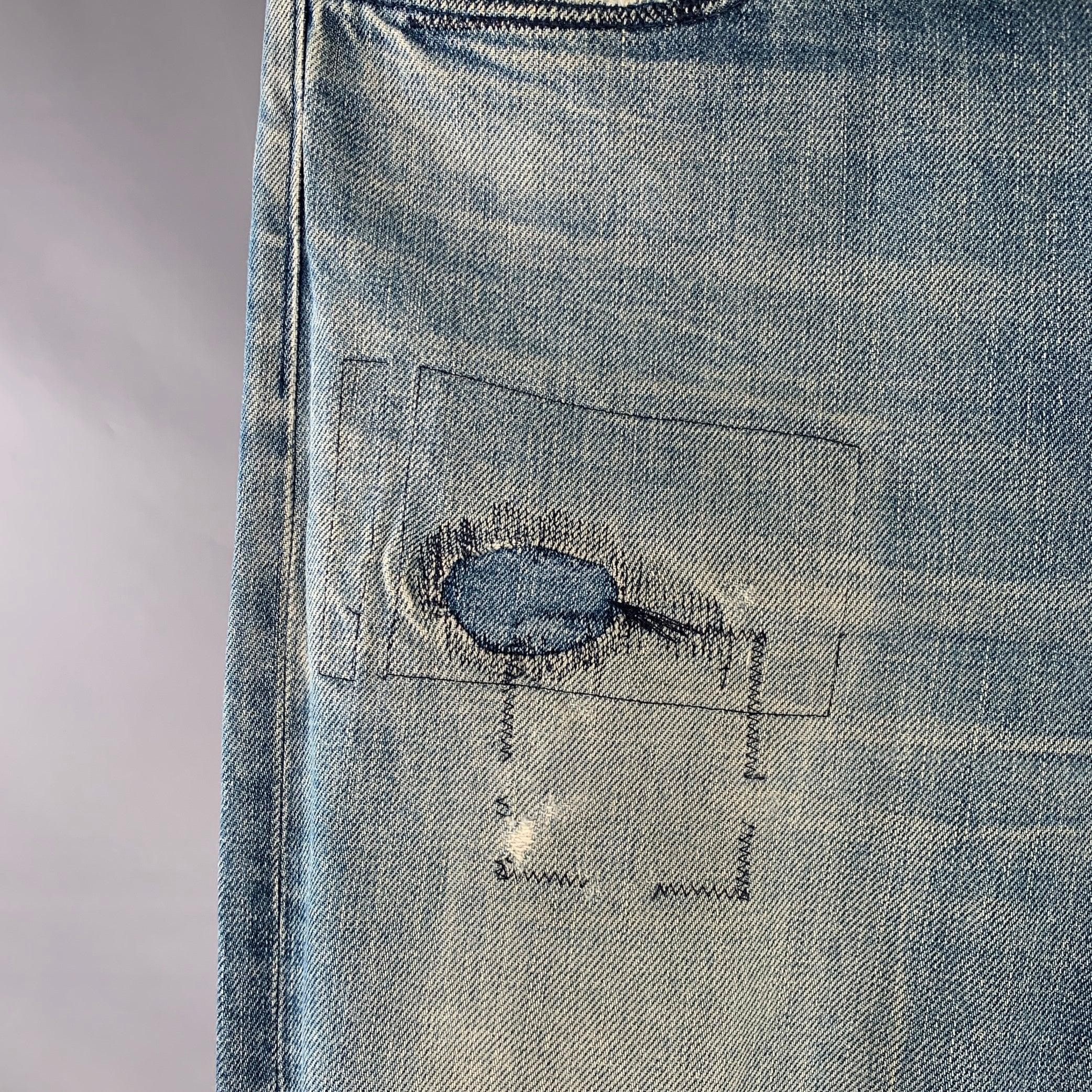 Gray JOHN ELLIOTT Size 34 Blue Distressed Cotton Blend Button Fly Jeans For Sale