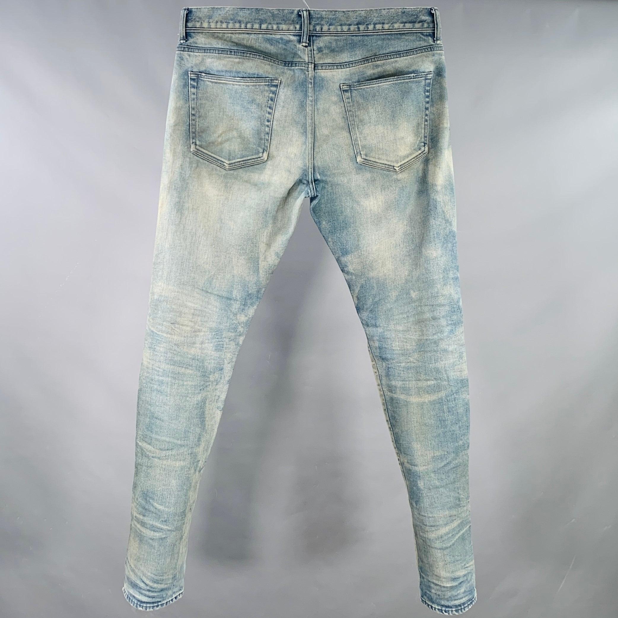 John Elliott Taglia 34 Blu Grigio Distressed Cotton Button Fly Jeans In condizioni ottime a San Francisco, CA