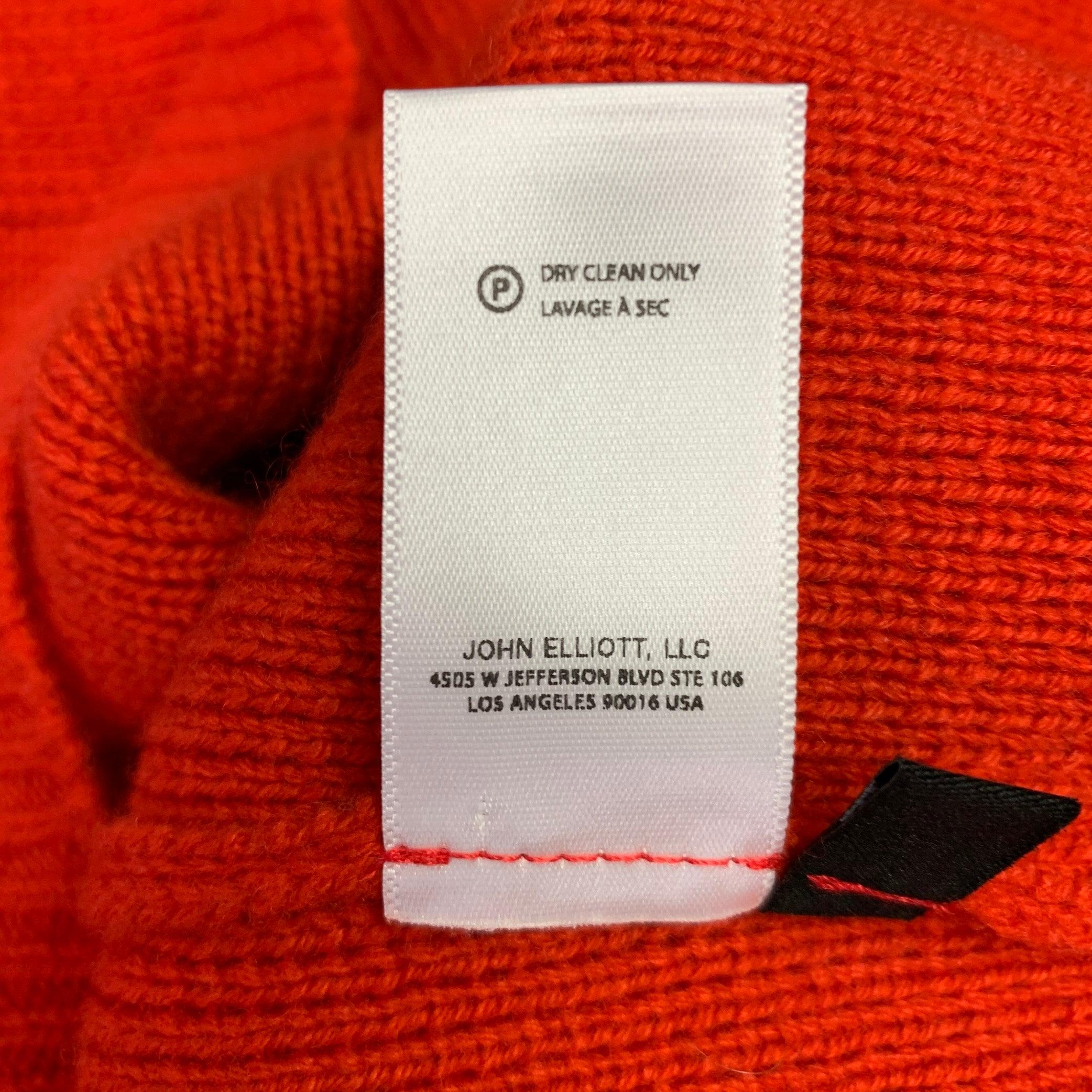 JOHN ELLIOTT Size S Red Cashmere Crew Neck Sweater For Sale 3