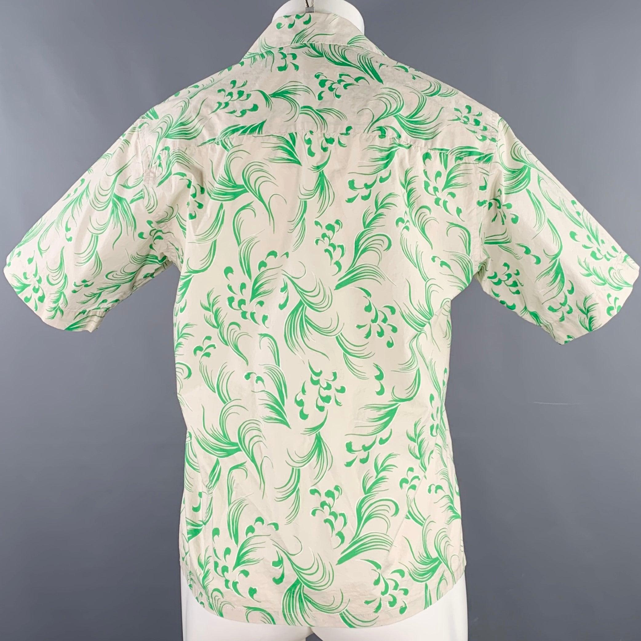 JOHN ELLIOTT Size XS Beige Green Abstract One Pocket Short Sleeve Shirt In Excellent Condition For Sale In San Francisco, CA