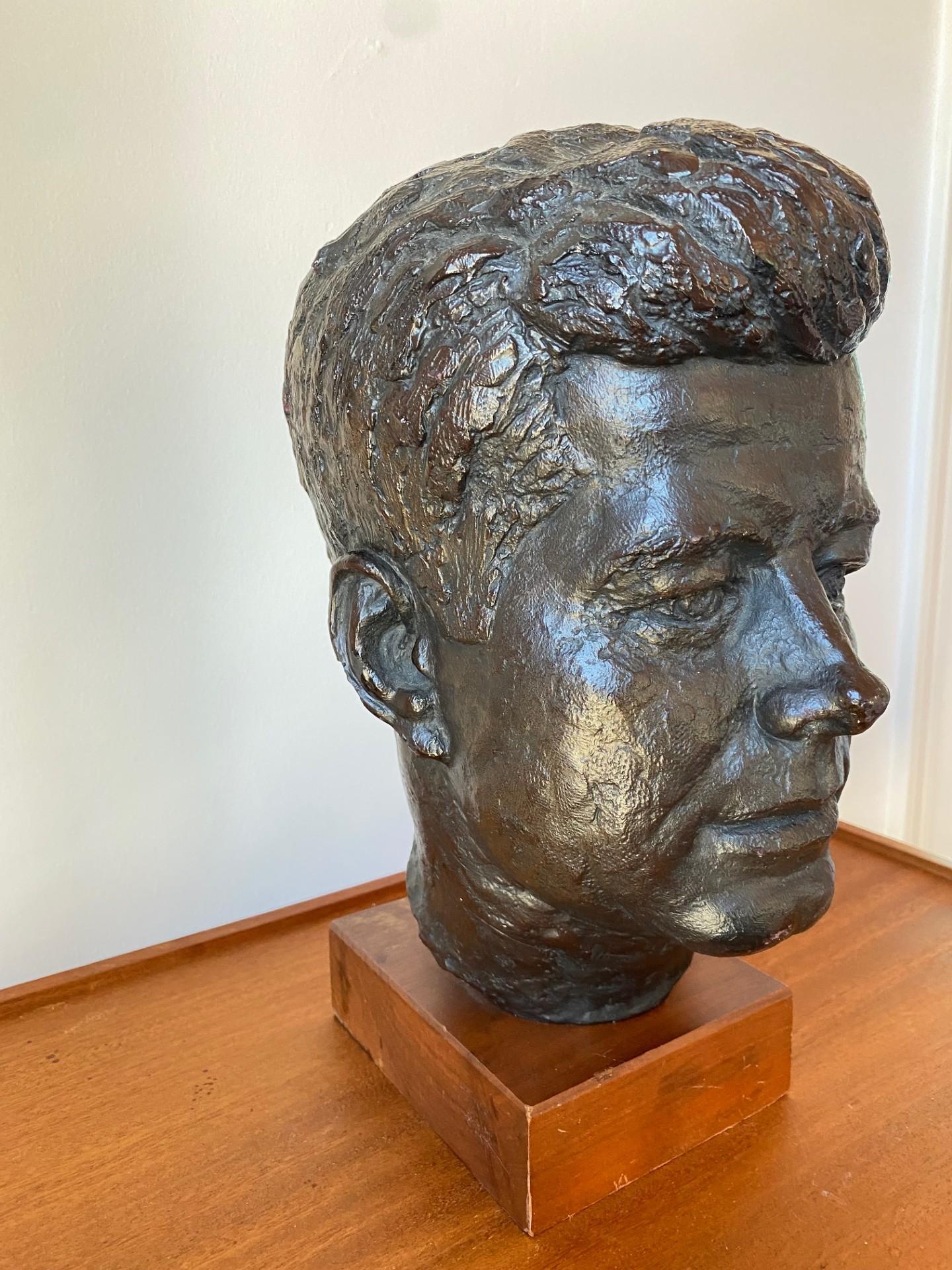 Calco Busto di John F. Kennedy realizzato da Edward Schillaci per Austin Productions 1960 in vendita