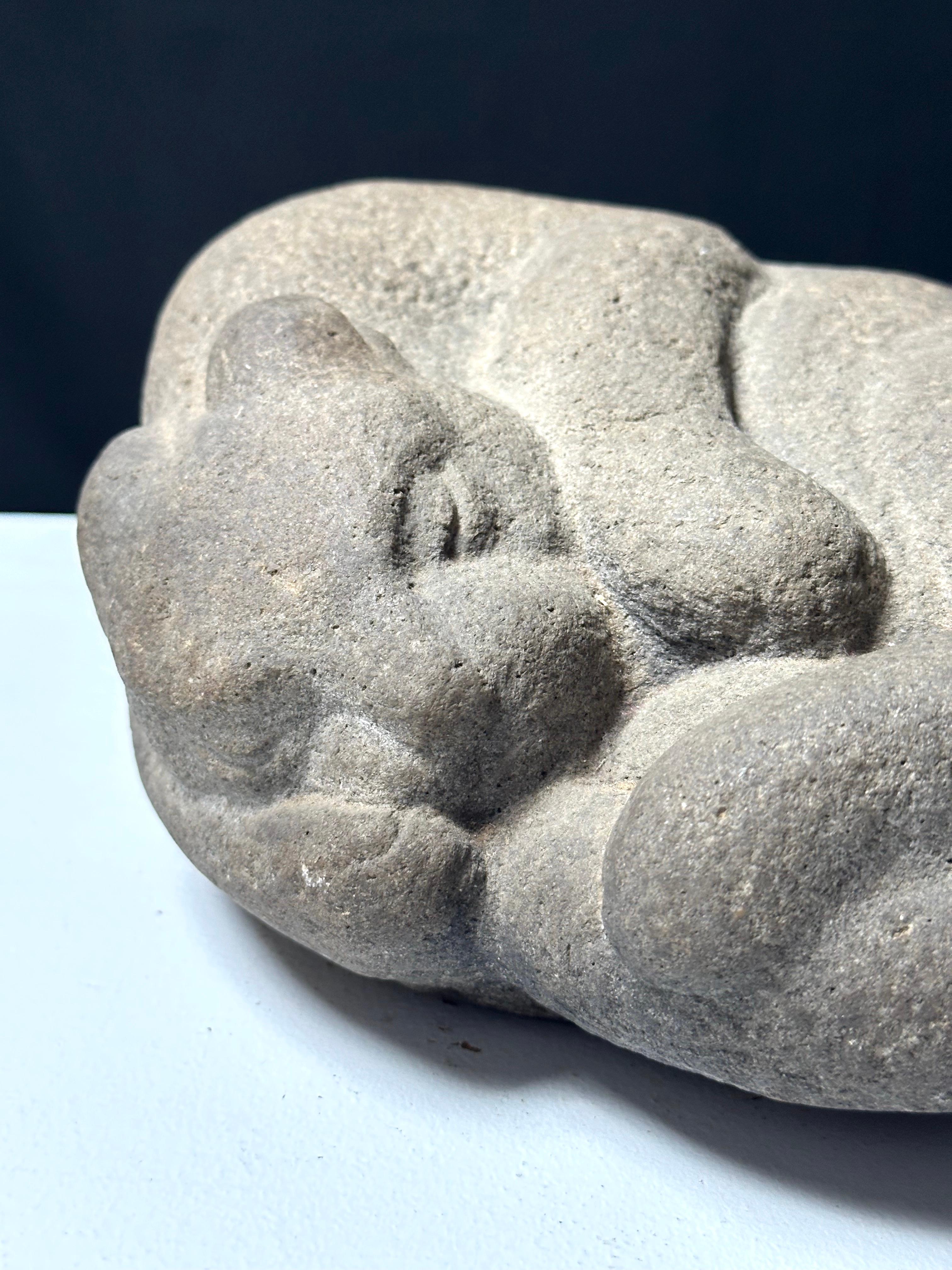 Bobcat addormentato - Sculpture Realismo di John Flannagan