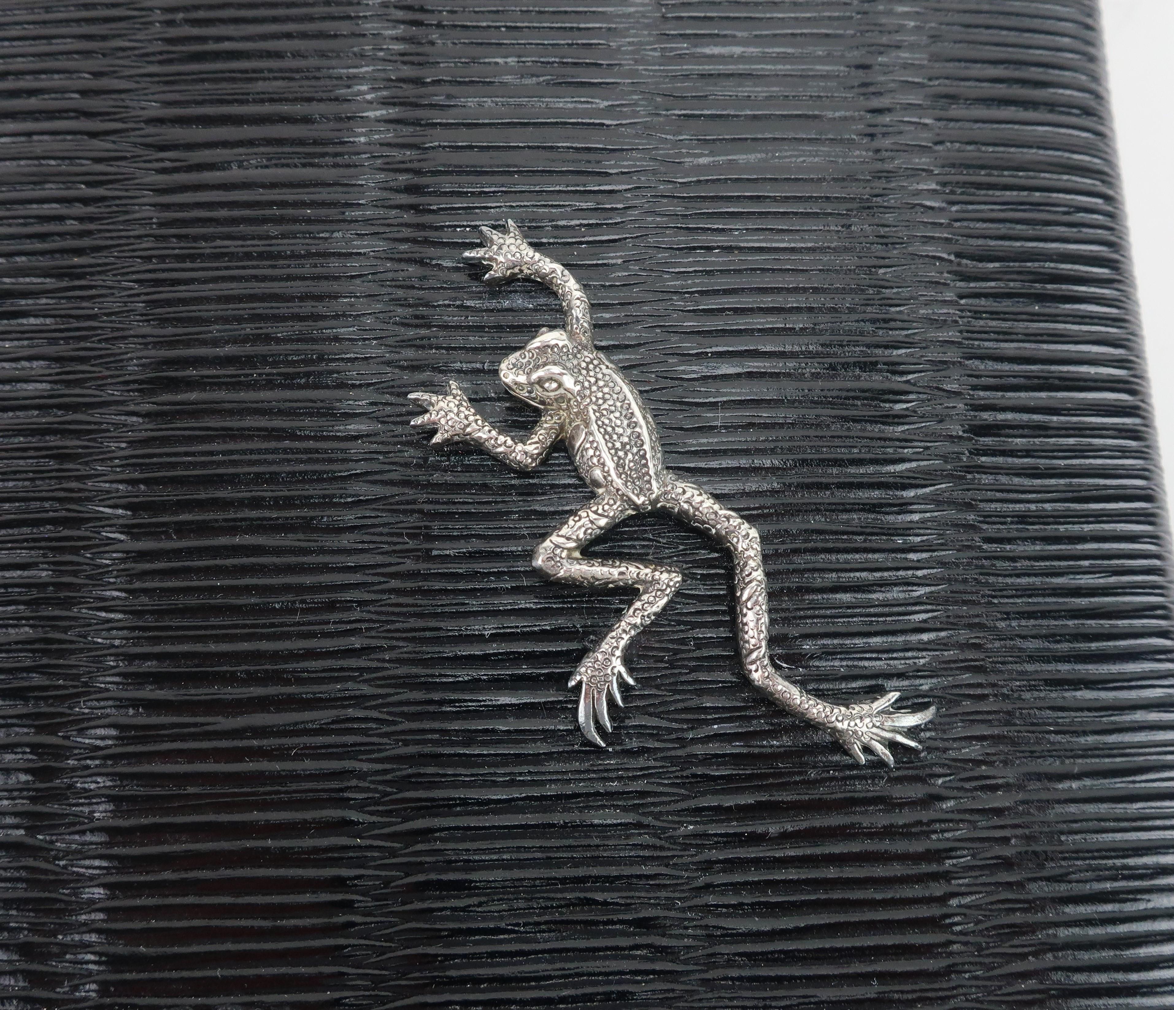 JOHN FLEMMING Black Leather Slip Top Handbag With Sterling Silver Frog Detail In Good Condition For Sale In Atlanta, GA