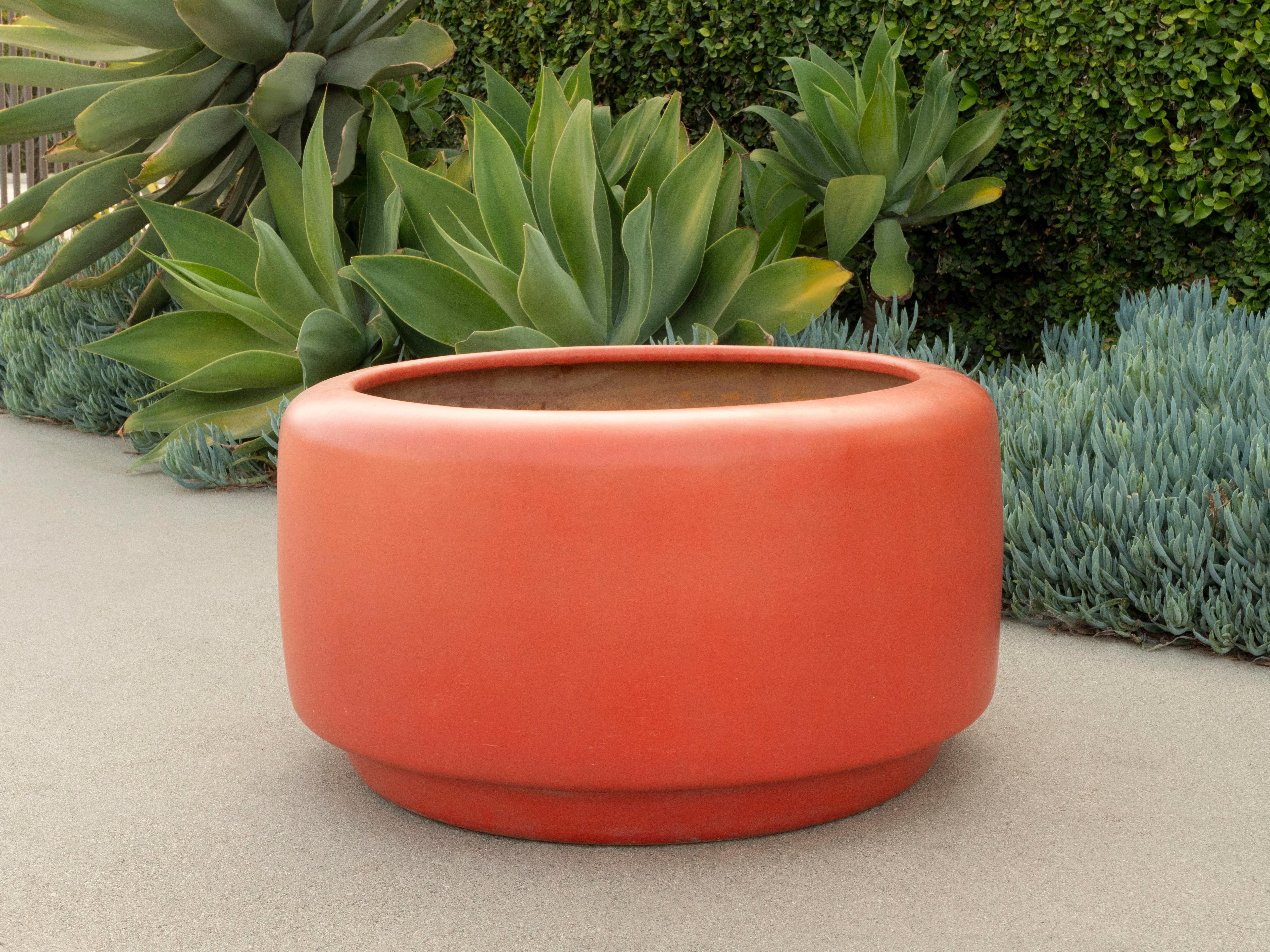 Mid-Century Modern planter by designer John Follis for Architectural Pottery. Known as the 
