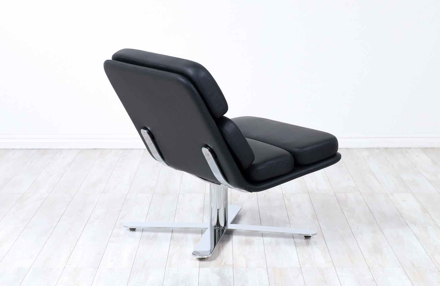 American John Follis “Solo” Black Leather & Chrome Lounge Chair for Fortress For Sale