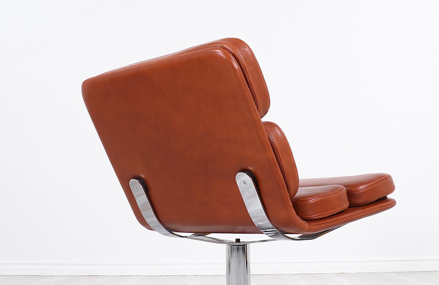John Follis “Solo” Cognac Leather Lounge Chairs for Fortress 1