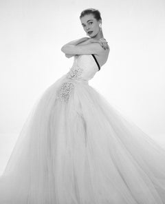 « Cavanagh » Photographie de mode portfolio V&A en édition limitée