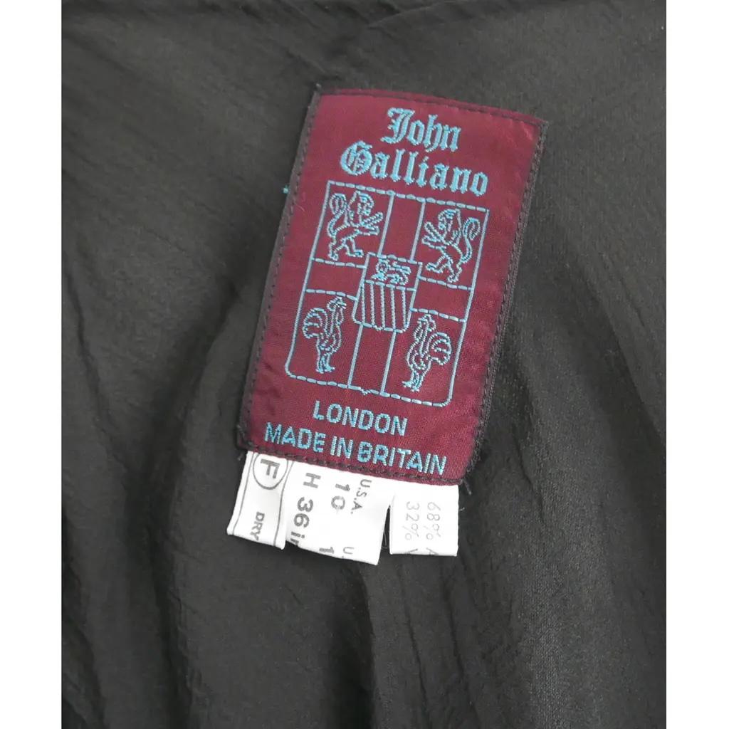 John Galliano 1980 - Robe à découpe en biais Excellent état - En vente à London, GB