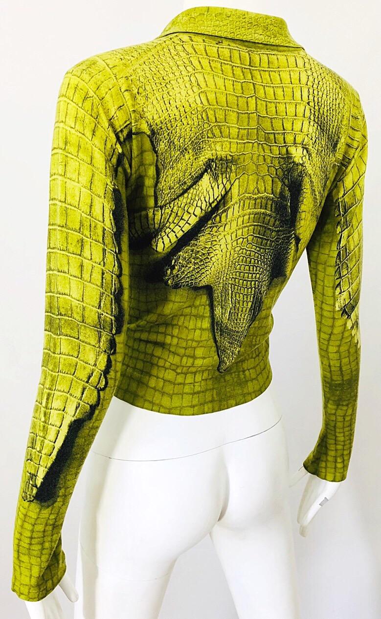John Galliano 1990s Trompe L'Oeil Cashmere Chartreuse Green Gator Print Sweater In Excellent Condition In San Diego, CA