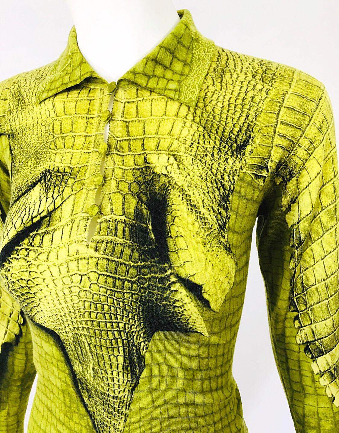 Women's John Galliano 1990s Trompe L'Oeil Cashmere Chartreuse Green Gator Print Sweater