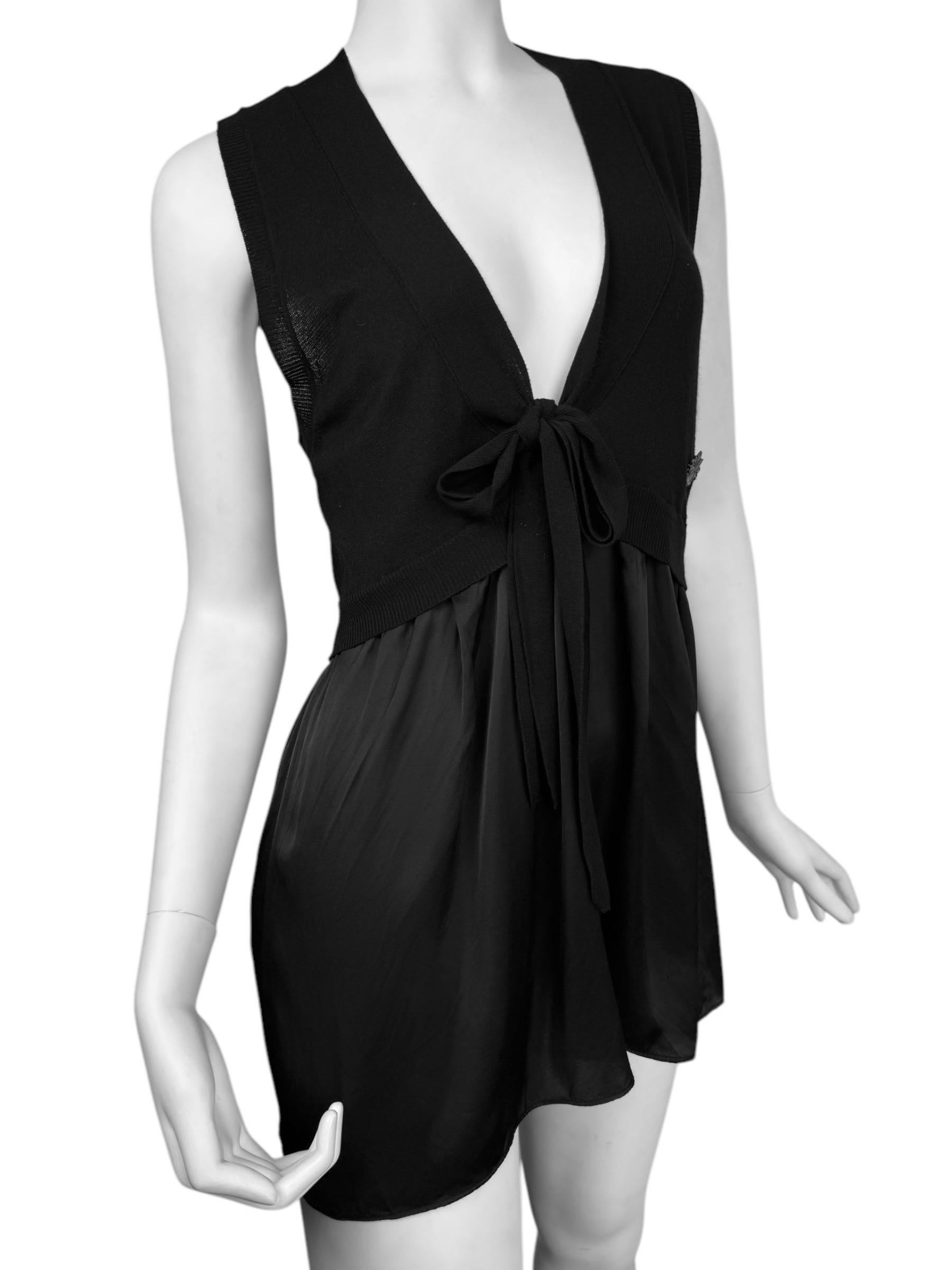 mini vestido negro de los años 2000 de john galliano en Excelente estado para la venta en PARIS, FR